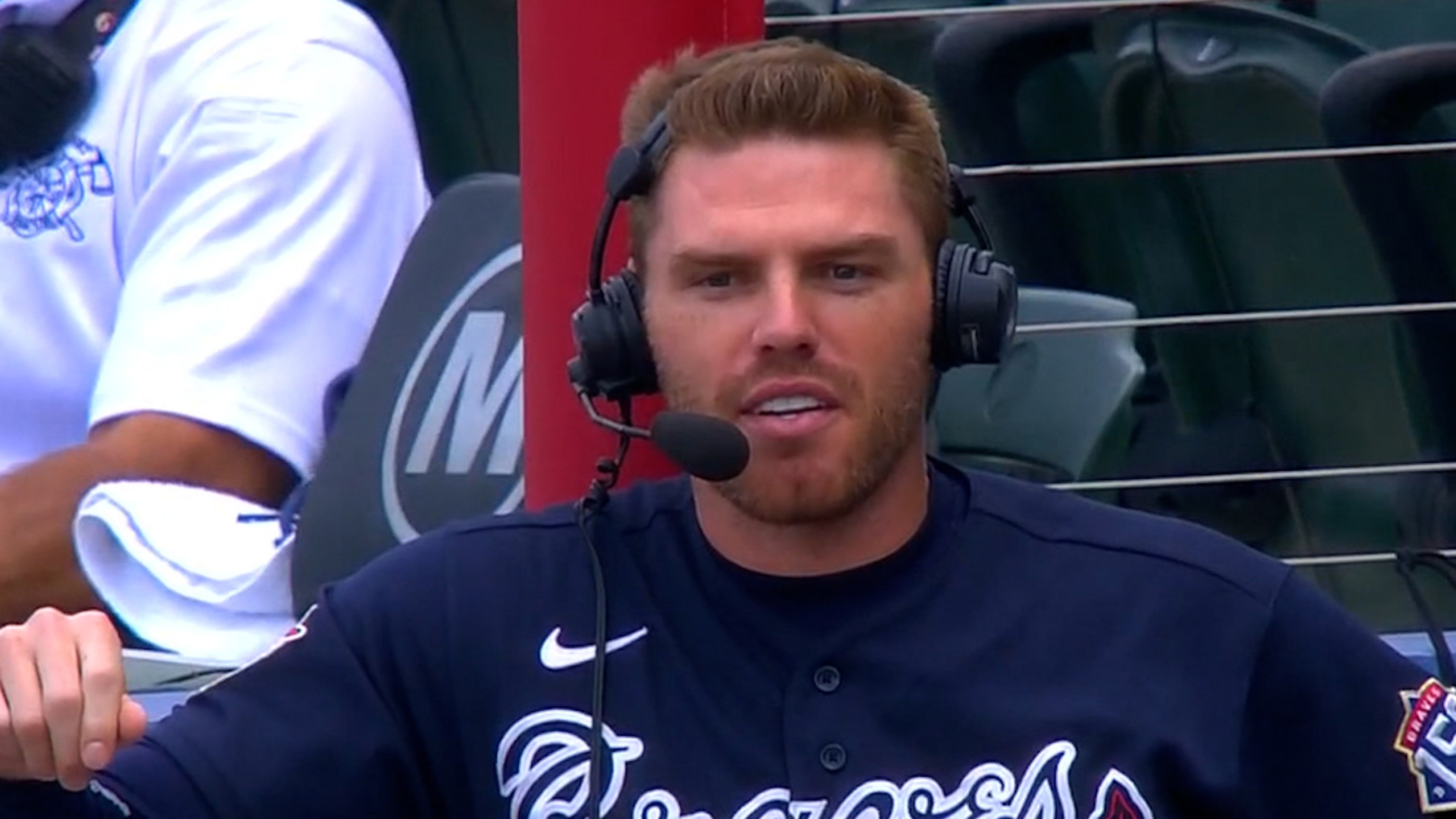 Freddie Freeman announces 'twins with a twist' sons