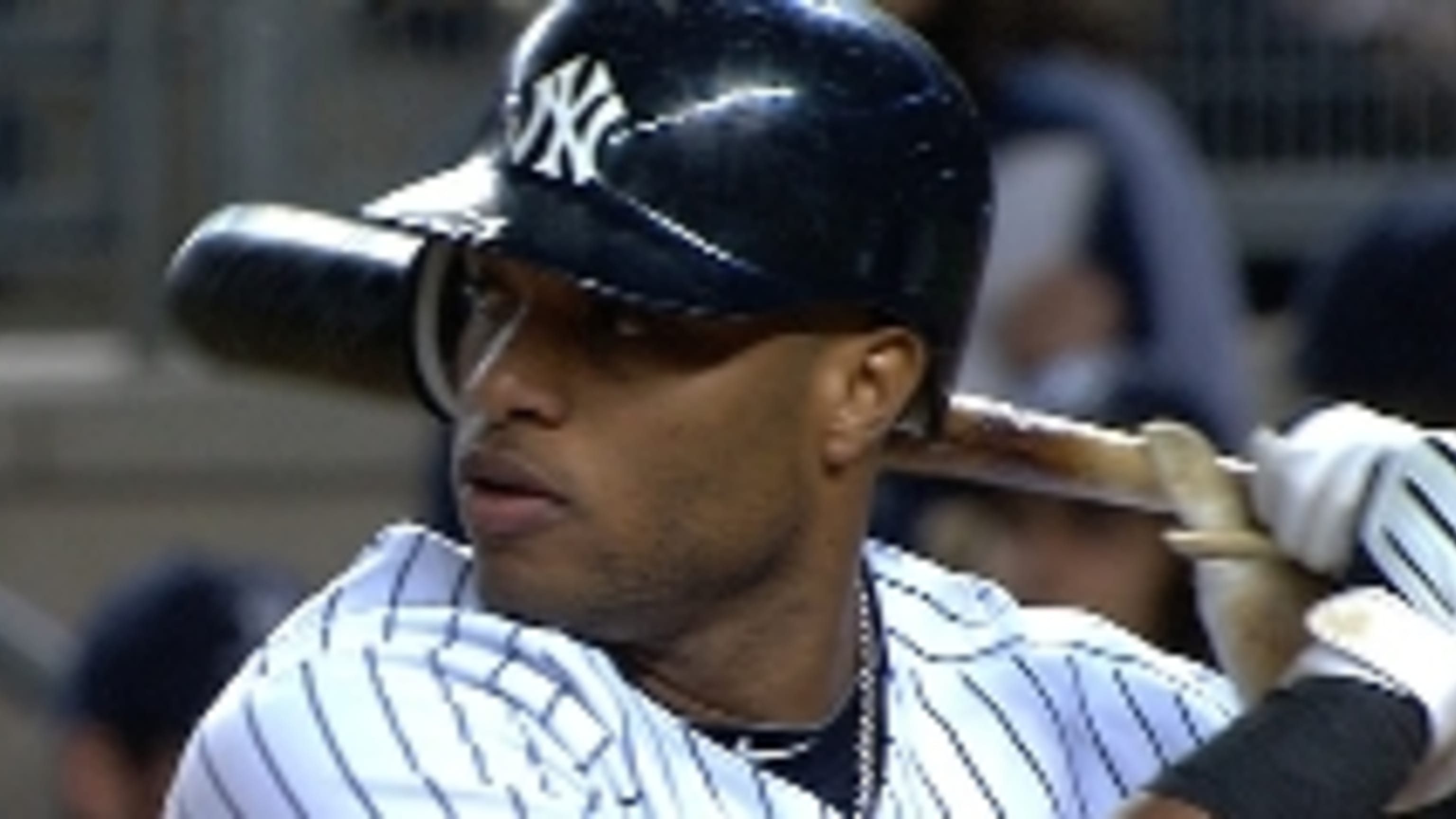 Cano is clutch on Robinson's day