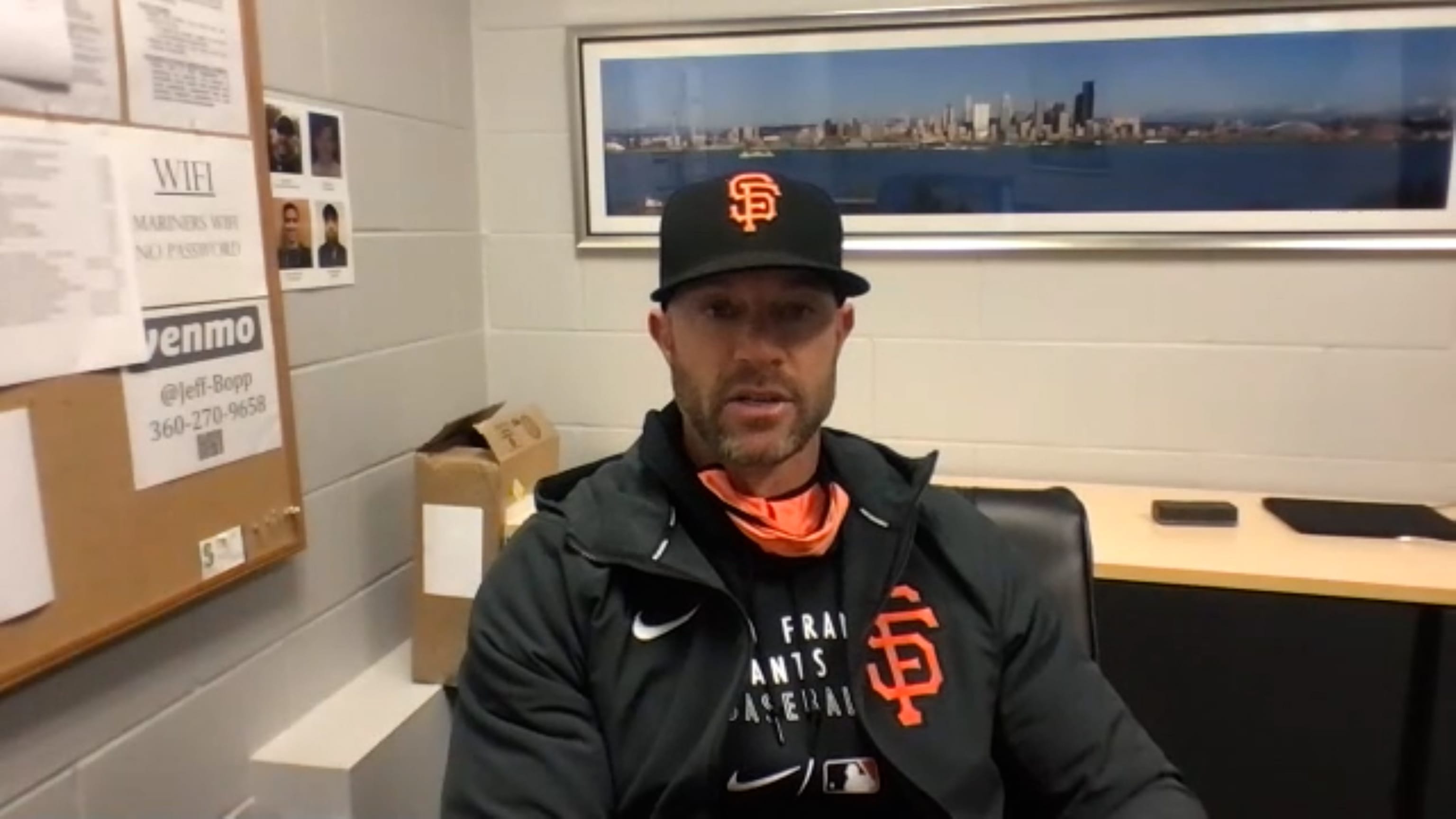 Giants ride relievers, veteran bats to victory