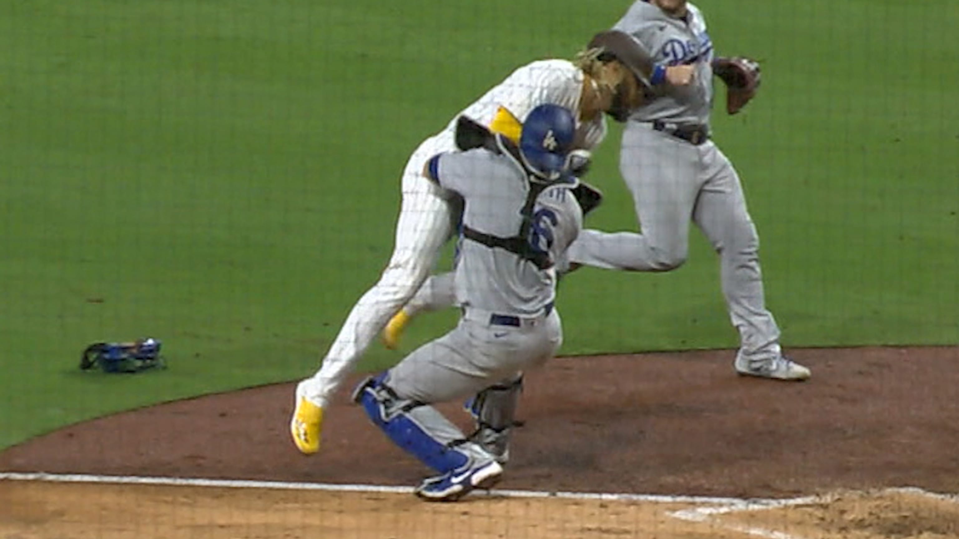 Tatis es retirado en la goma