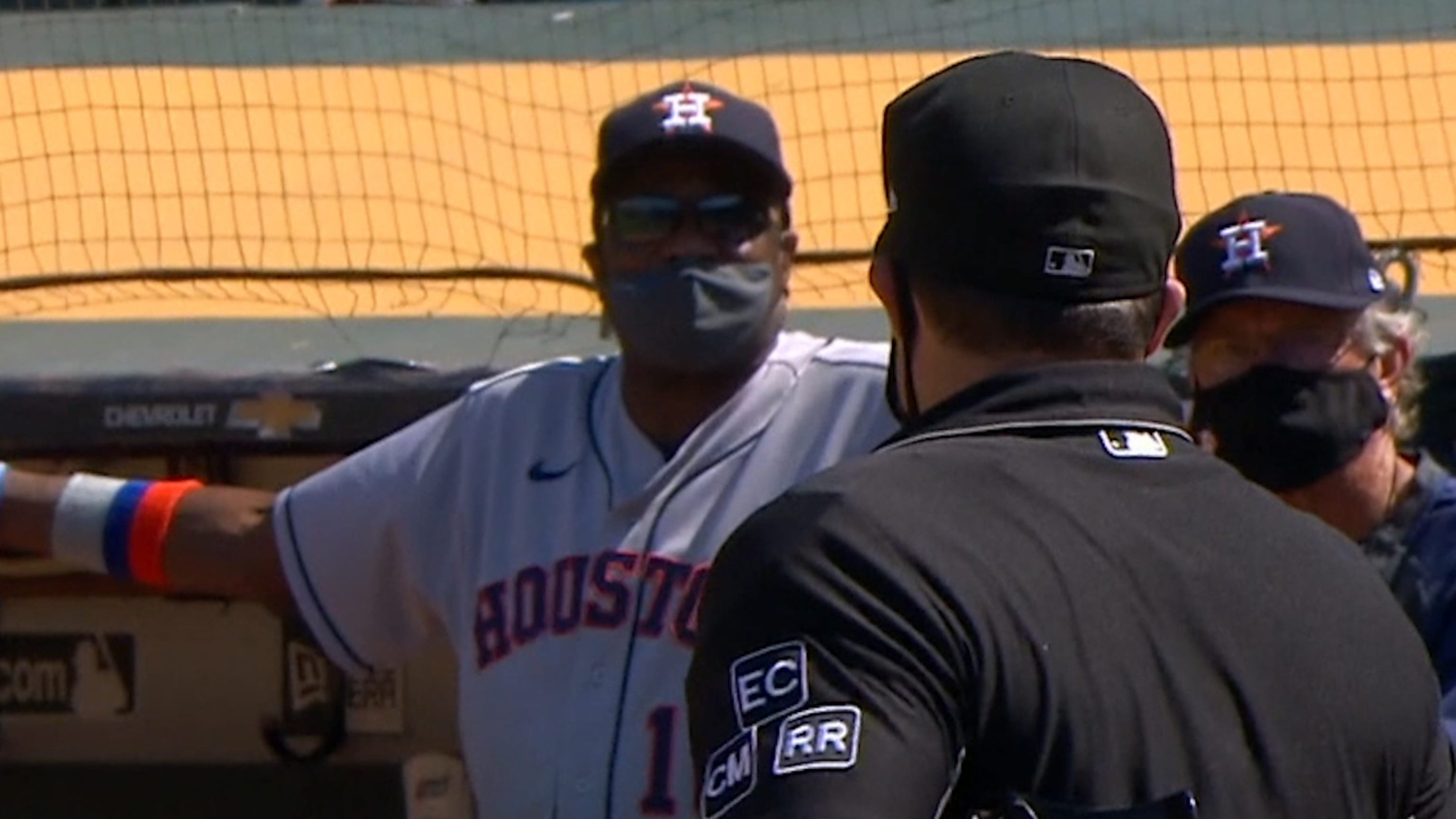 Baker expulsado del juego