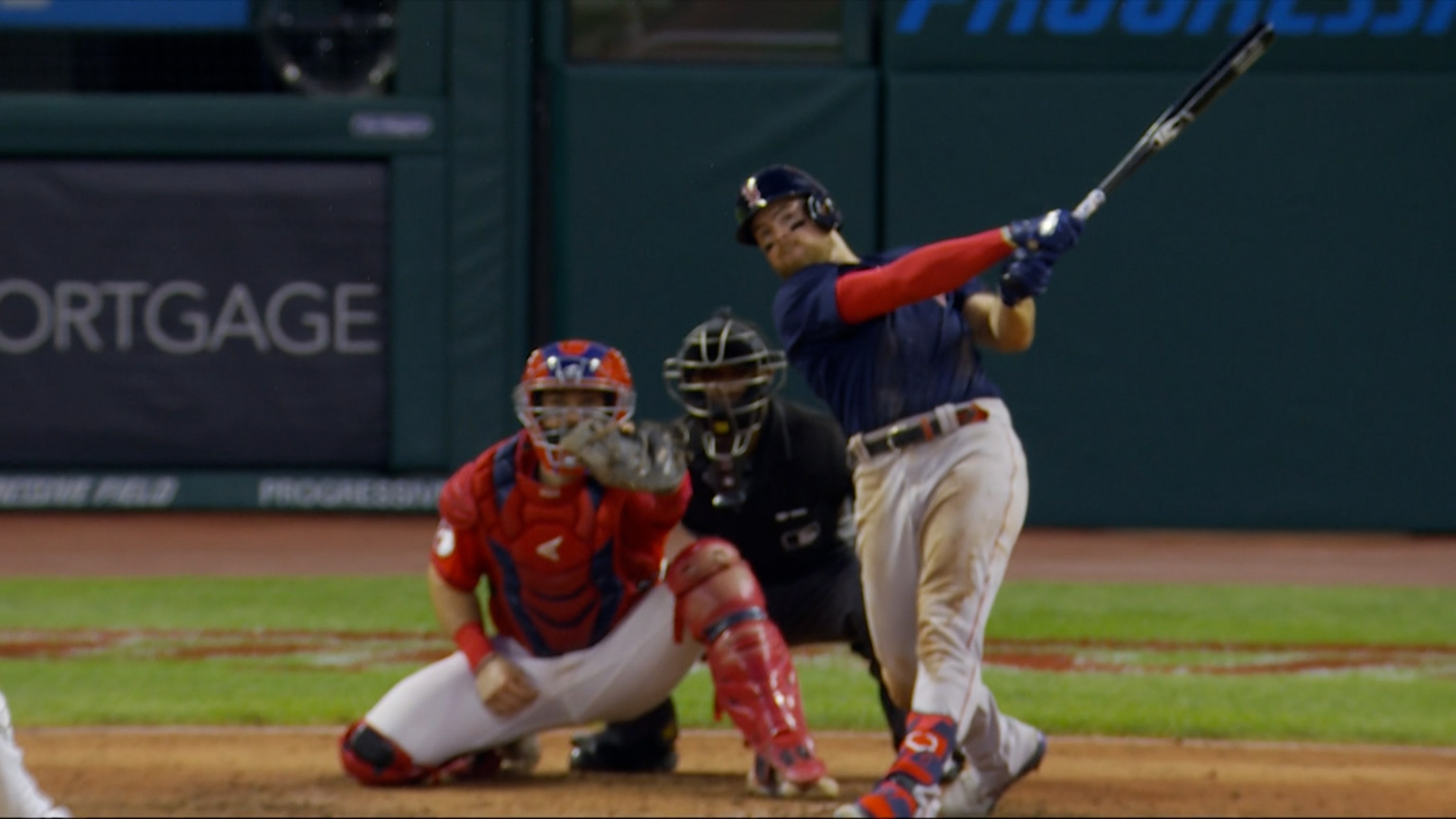 Arroyo empuja 2 con jonrón