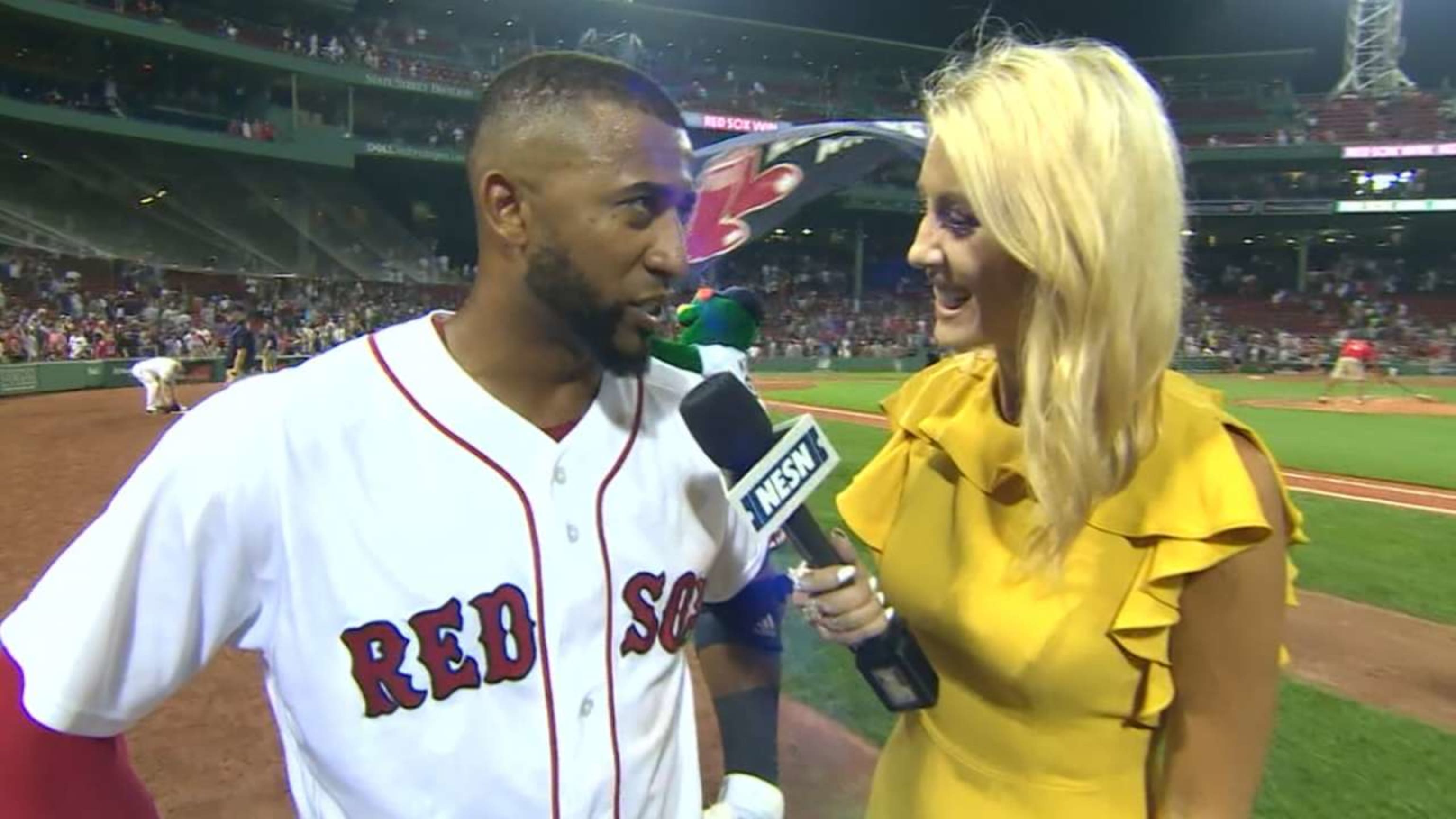 Alex Cora briefly pulls Boston Red Sox off field after fan hits