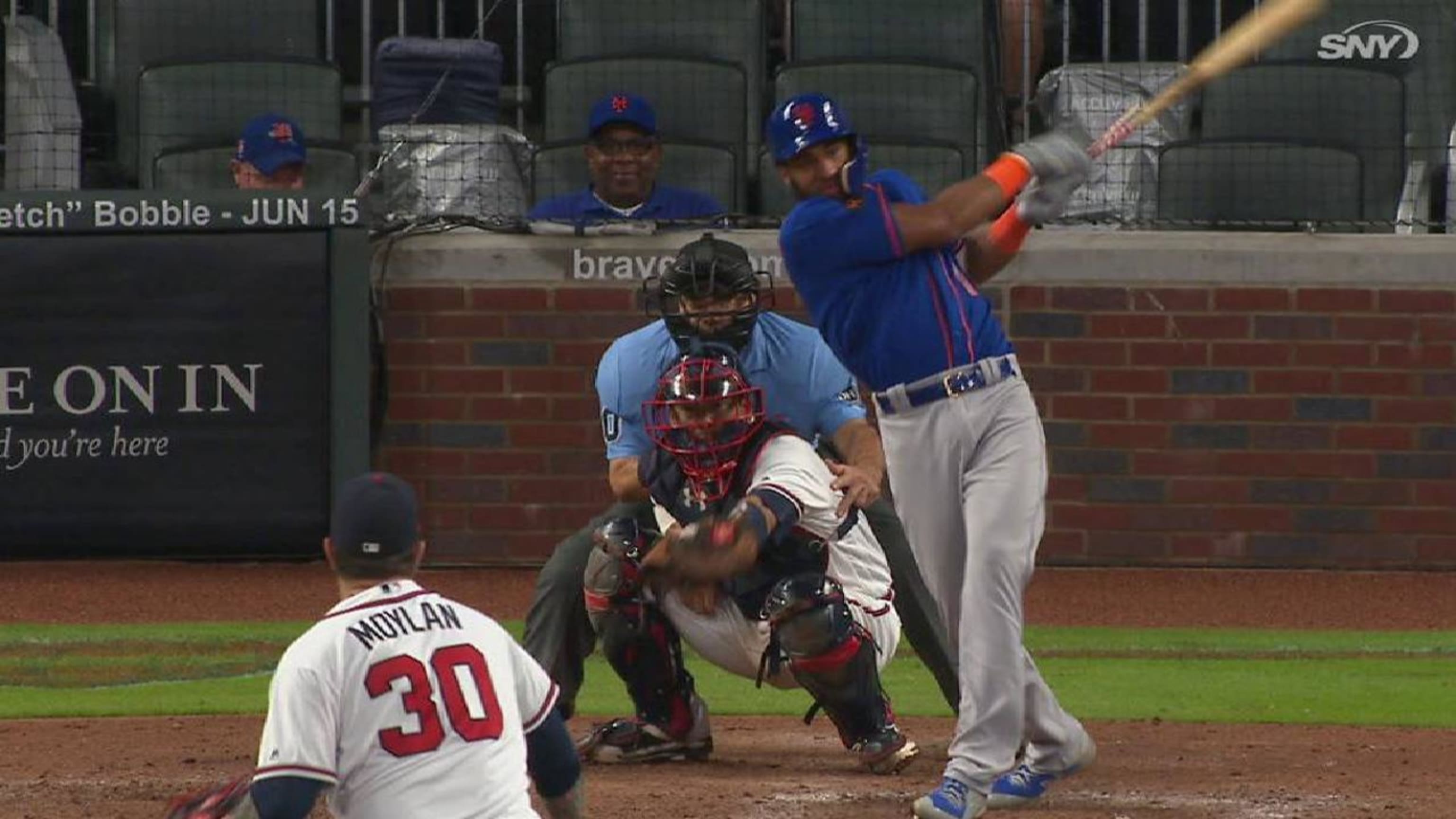 Rosario's 2-run single