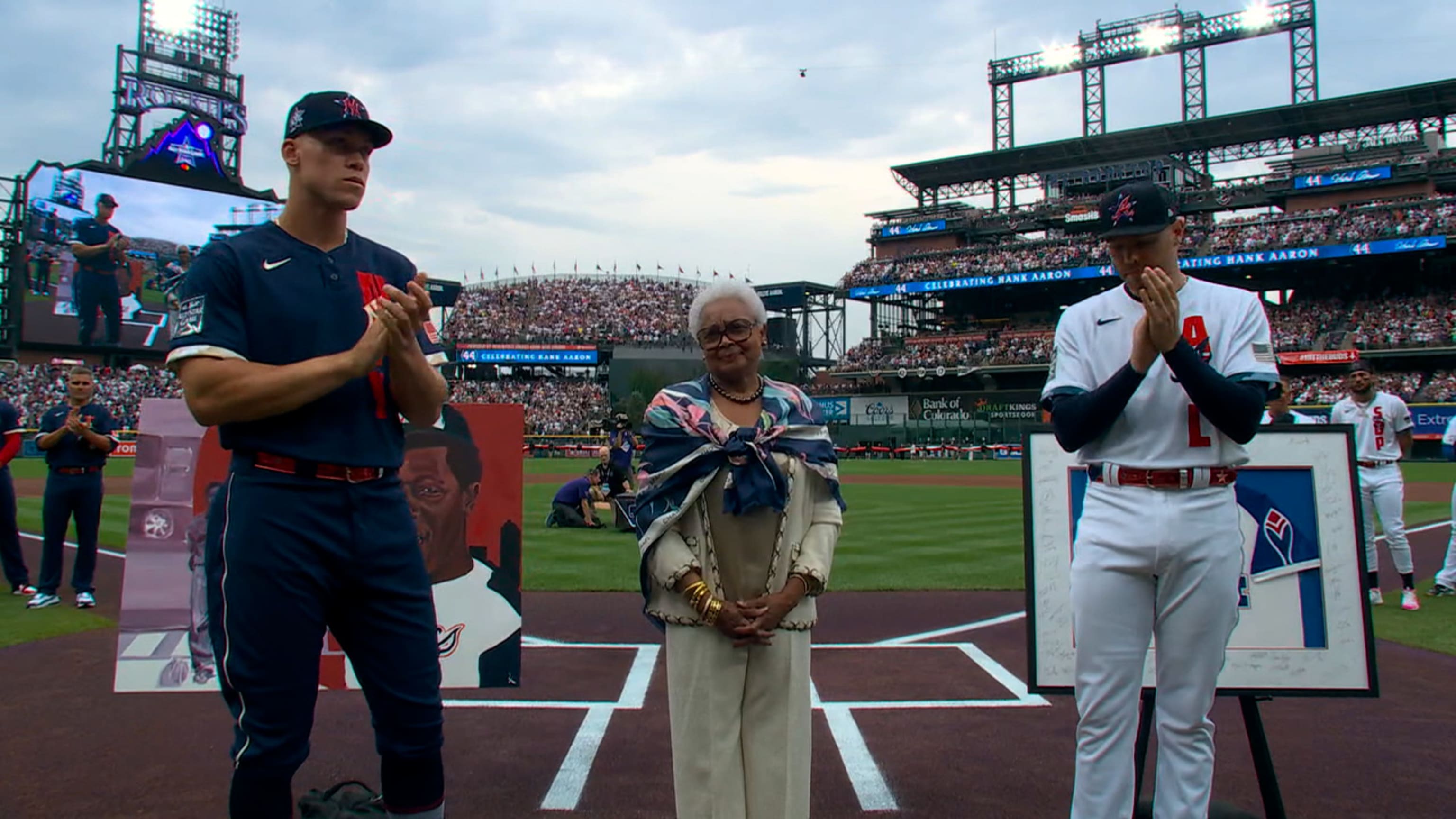Hank Aaron tribute at ASG