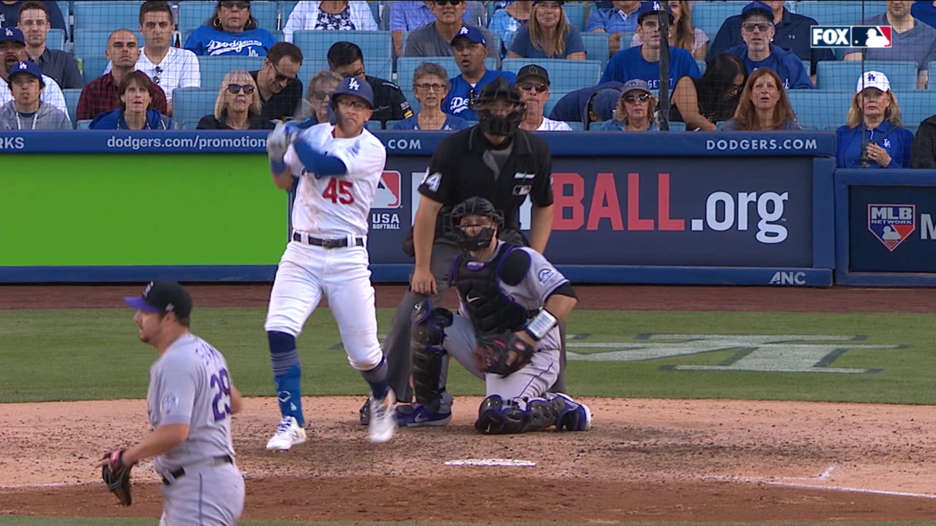 Verdugo's HR in 11th gives Dodgers 2nd straight walk-off win
