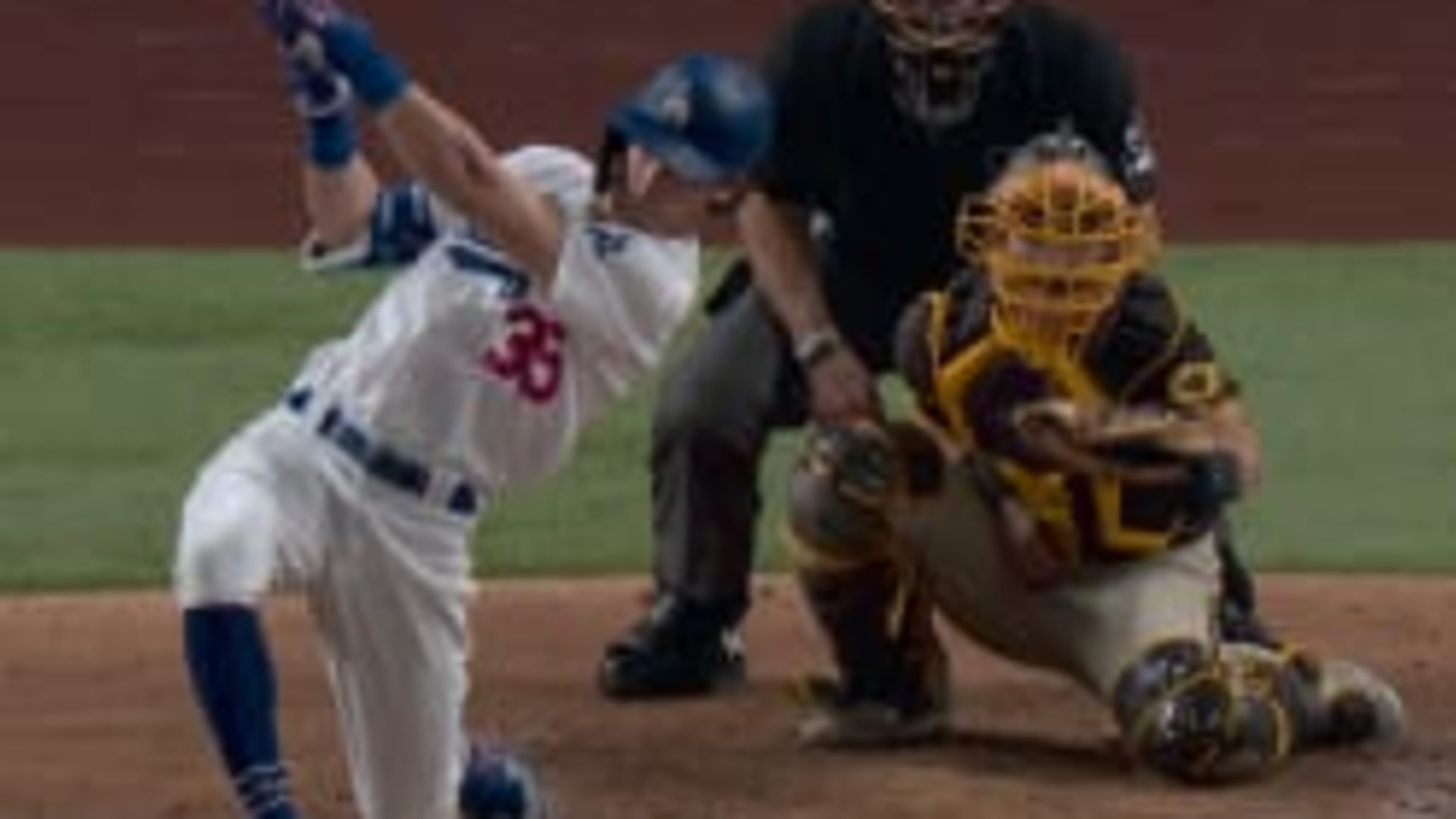 Bellinger la bota por el central