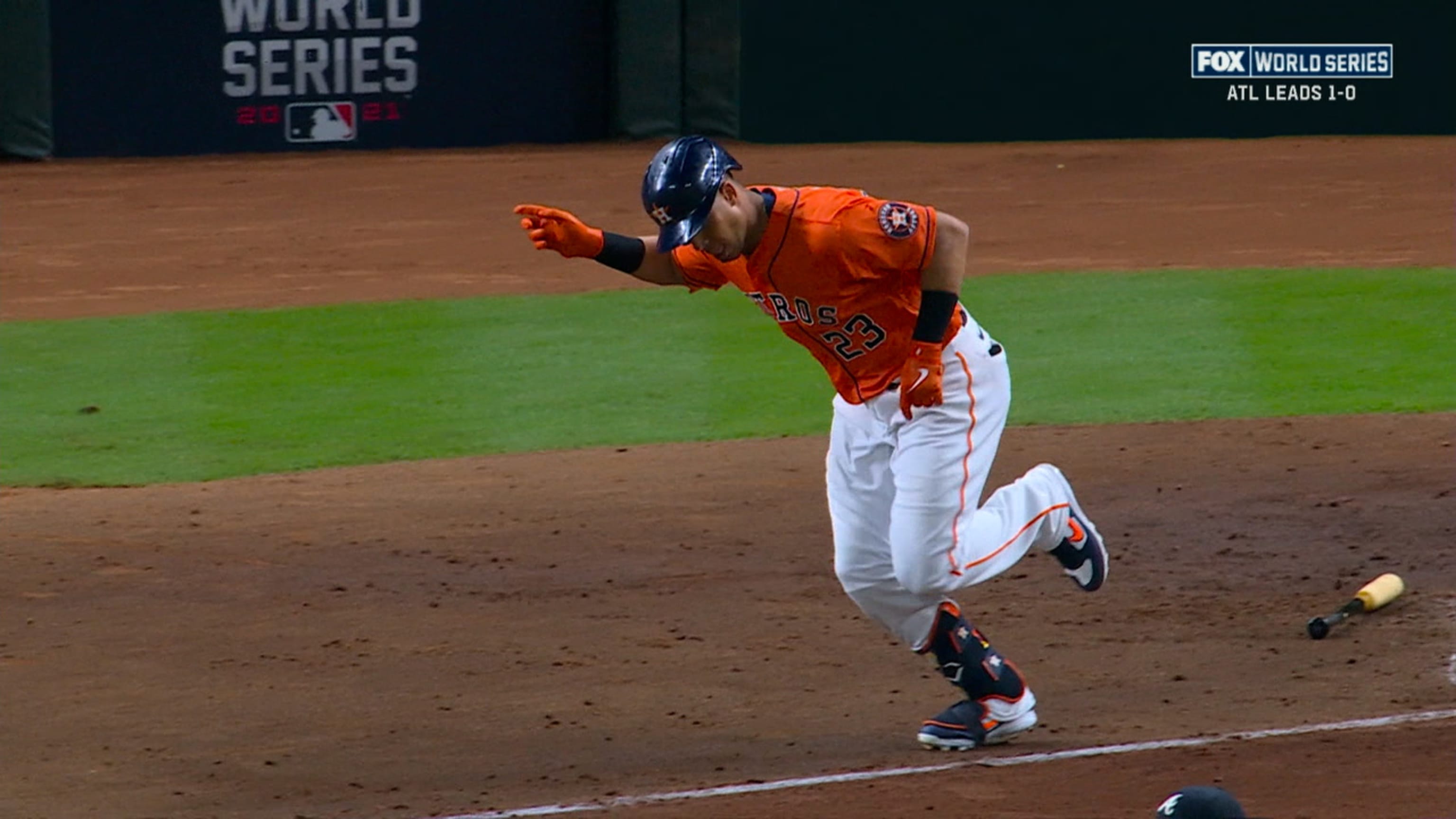 Michael Brantley suma con sencillo