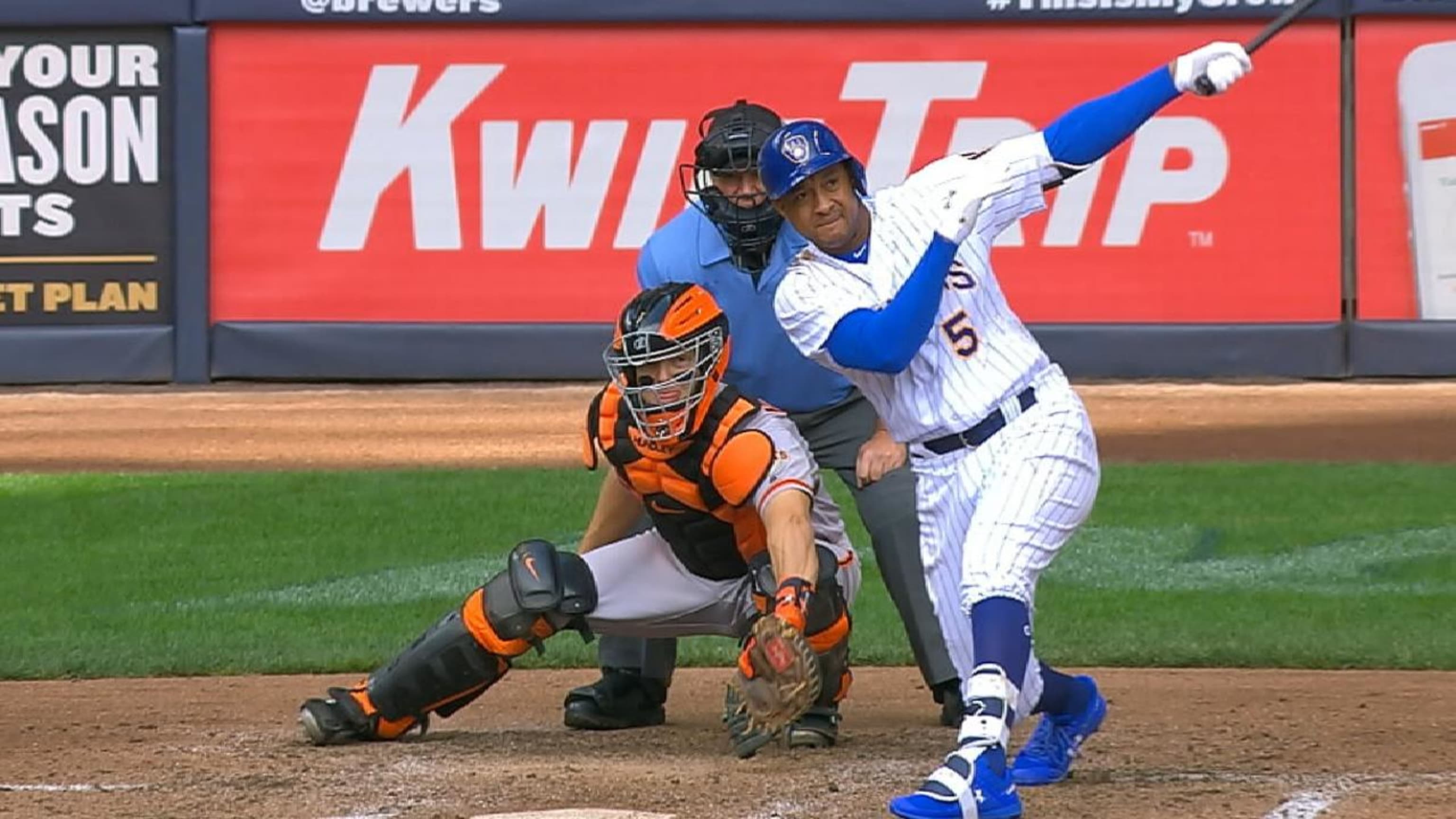 Brewers non-tender Jonathan Schoop, 2 others