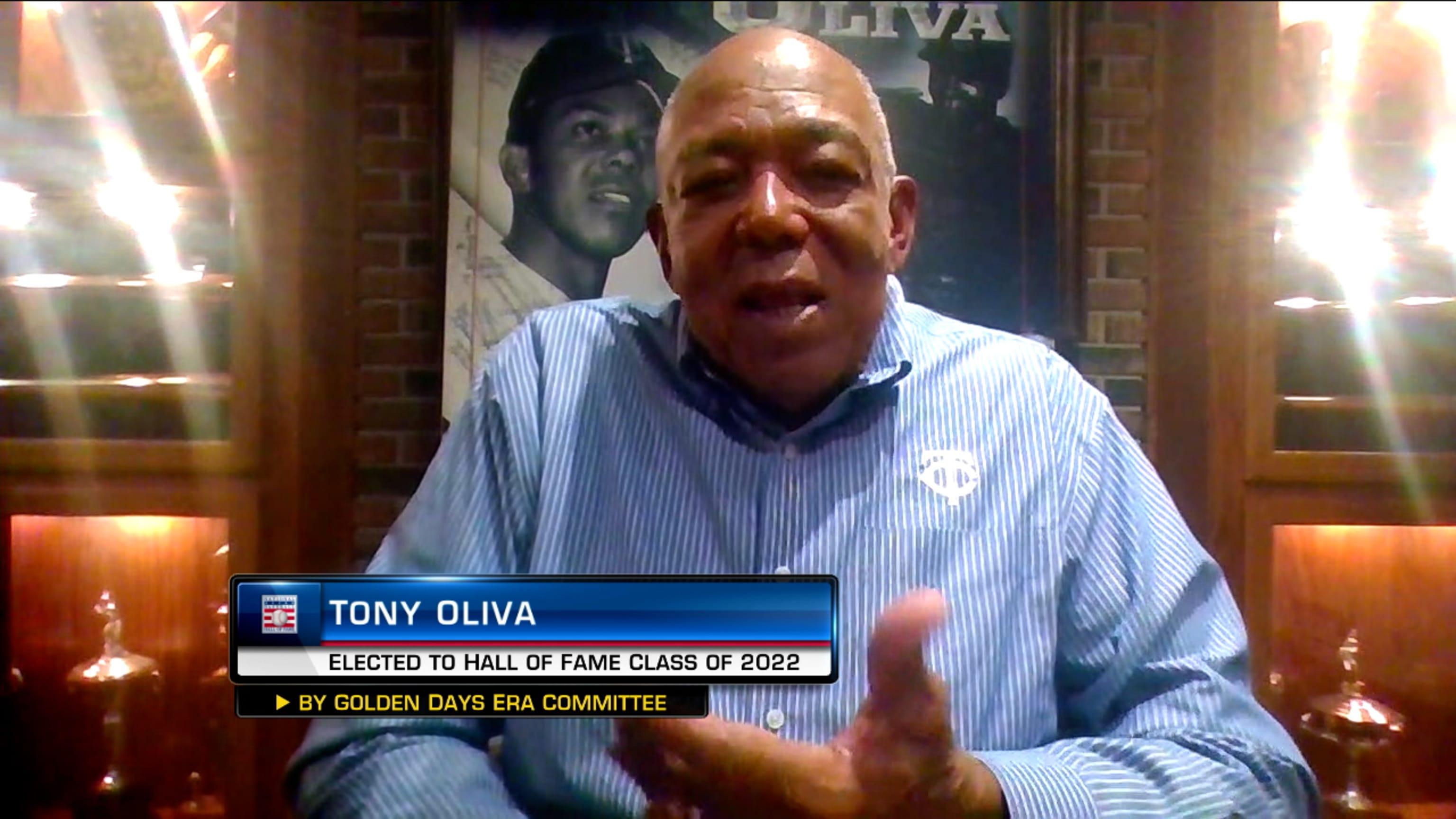 Oliva sobre el Salón de Fama