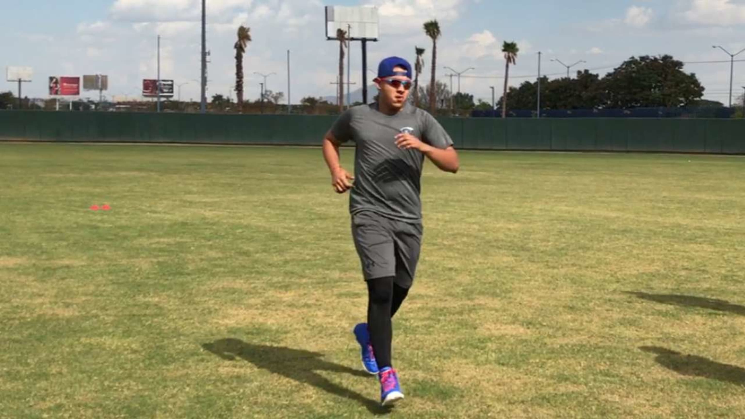 Julio Urias training hard for 2017 in Culiacan