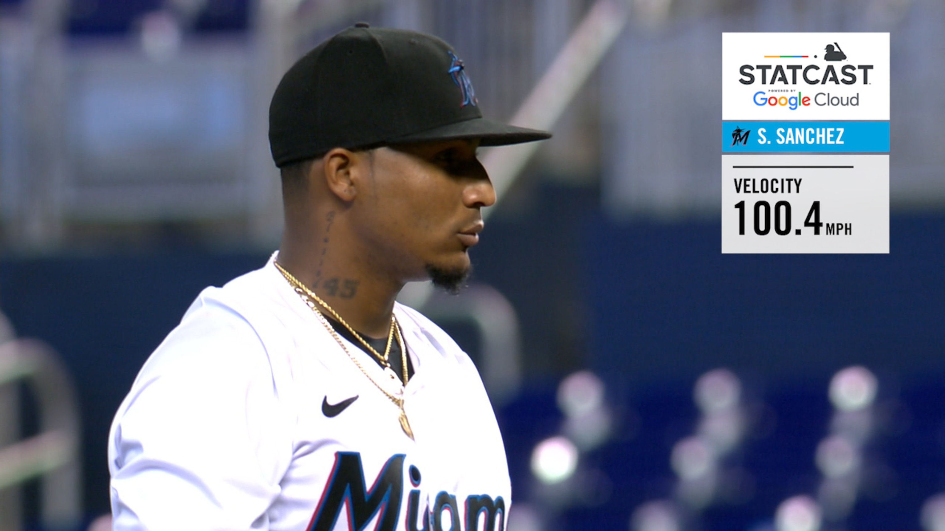 Sixto lanza pitcheo a 100.4 mph