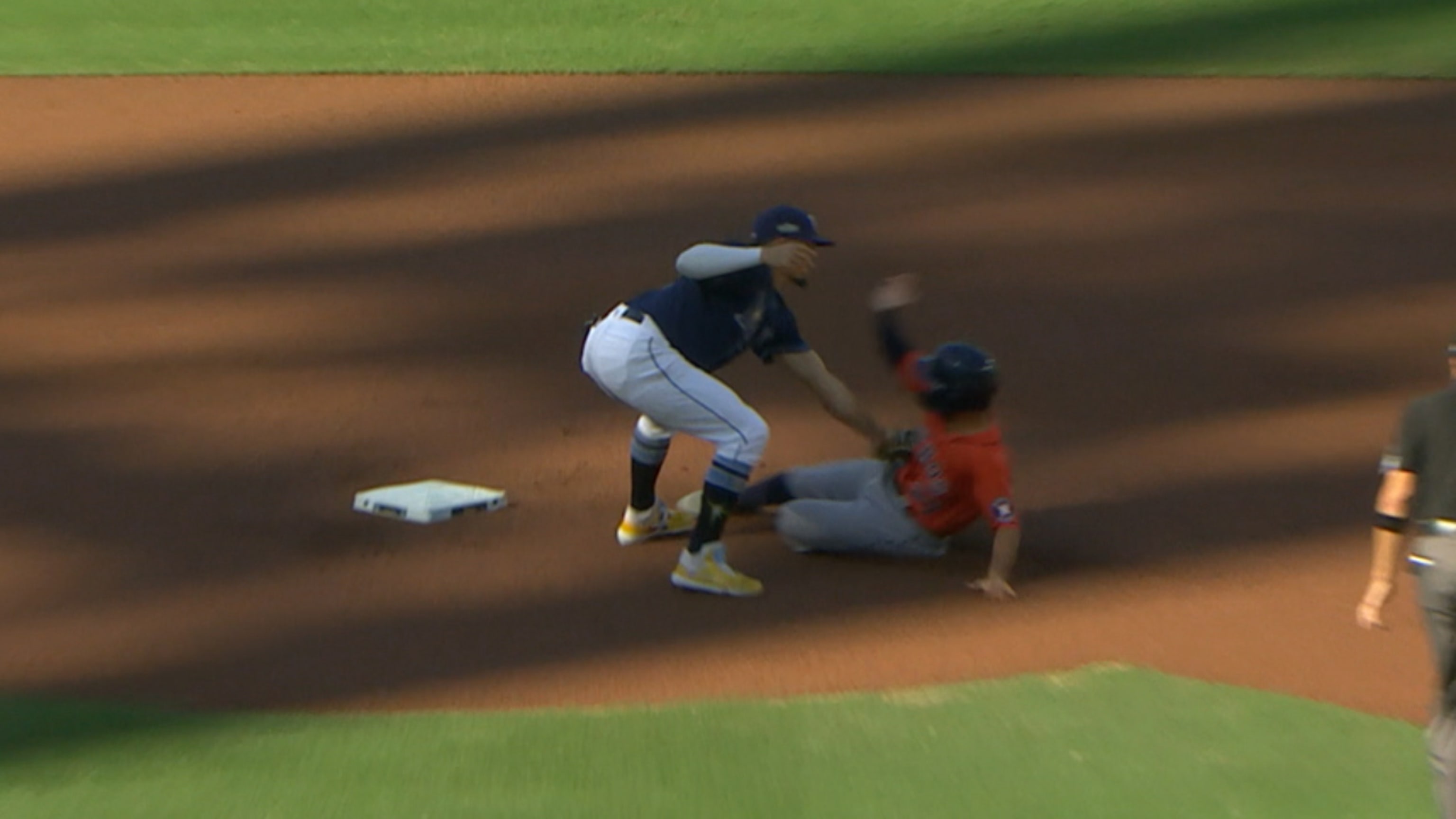 Rays concretan doble matanza