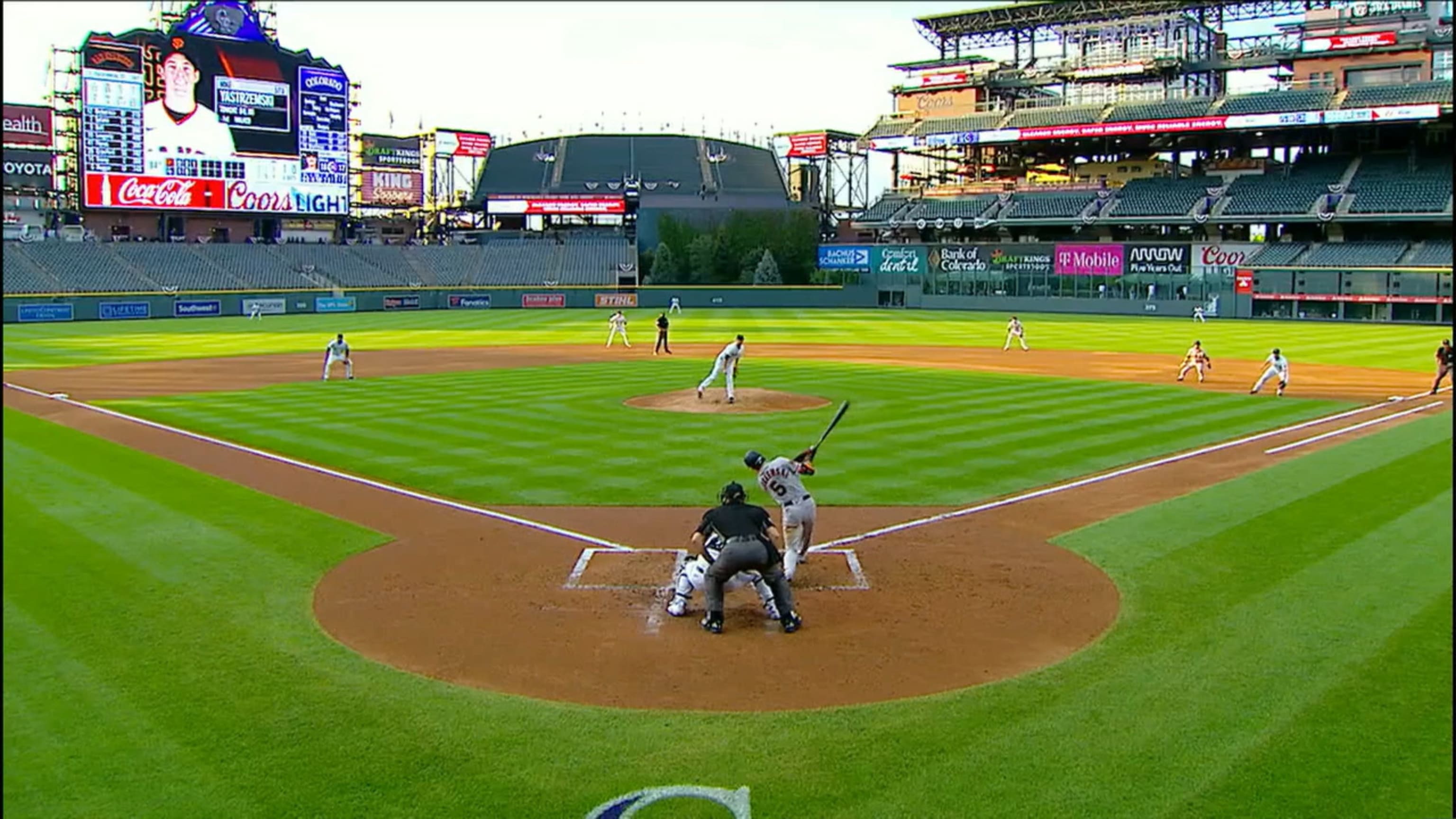 Yastrzemski suena HR de 2 rayas