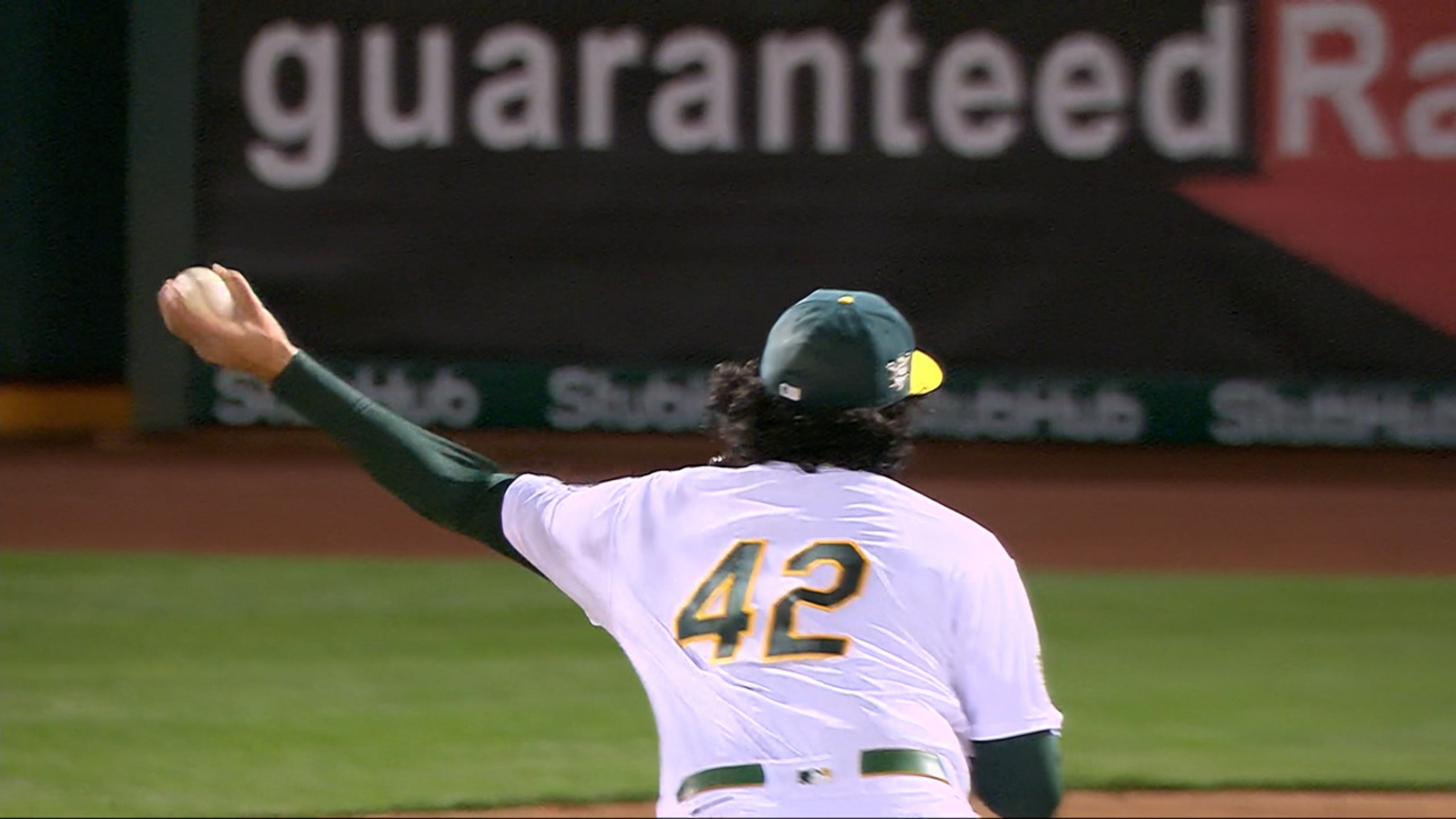 Sean Manaea poncha a siete