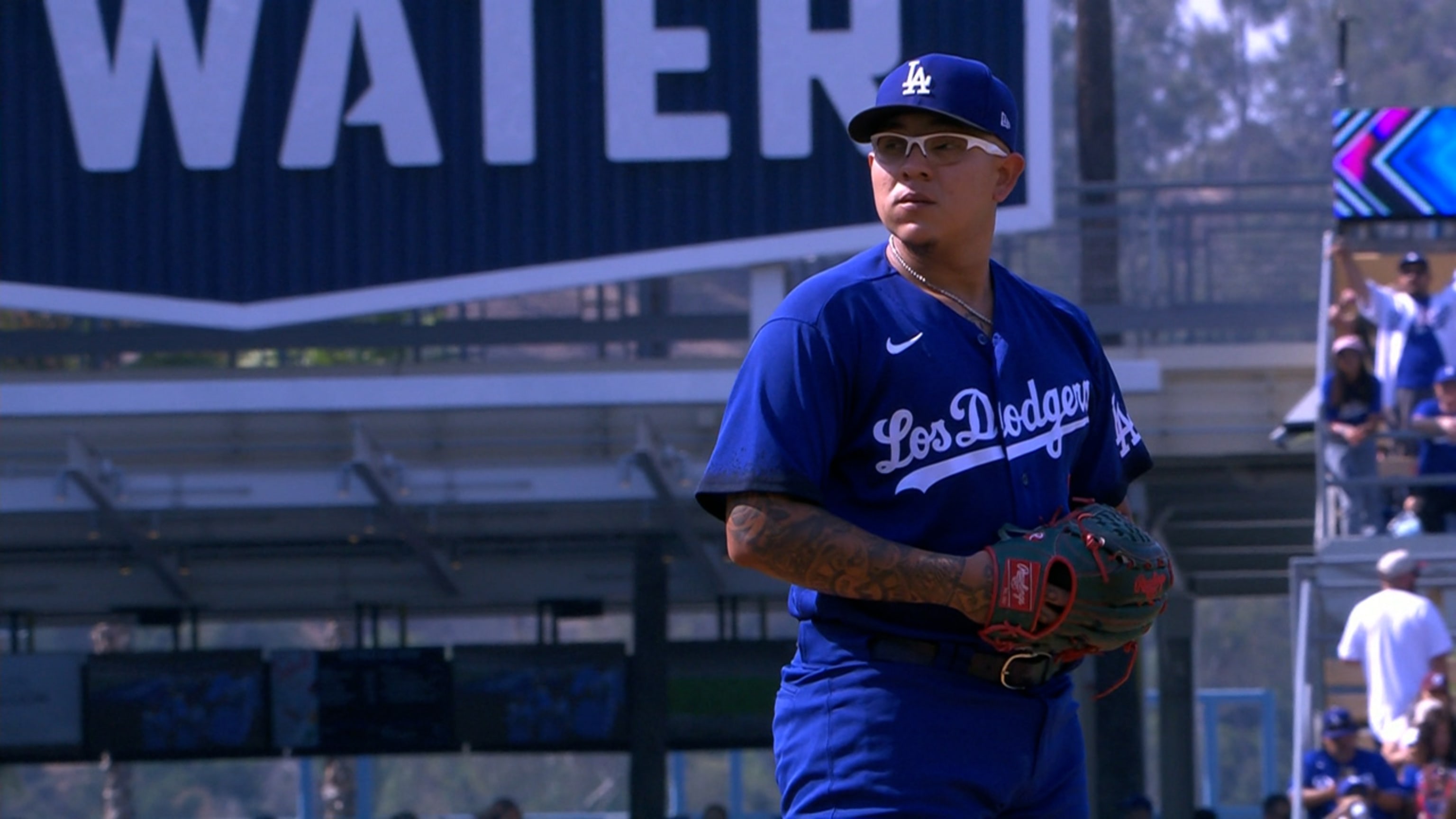 5 ponches de Julio Urías
