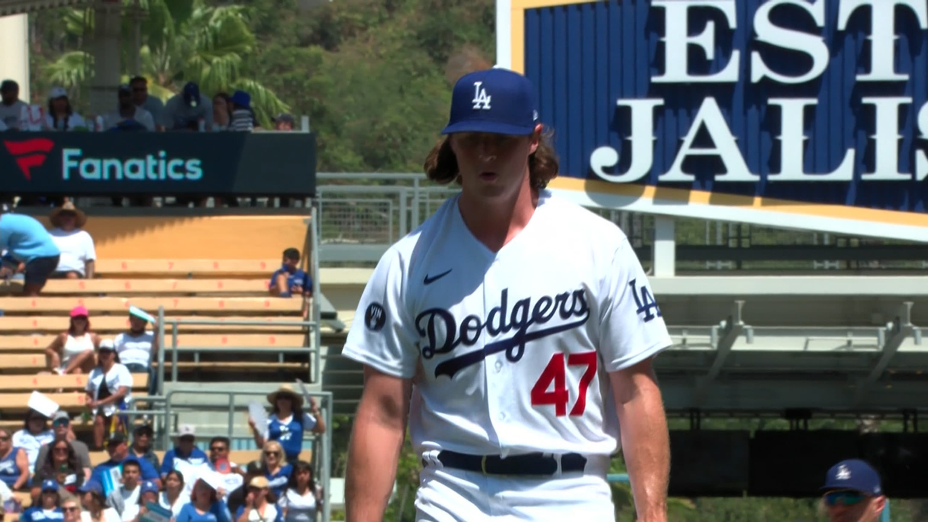 Dodgers scoreboard reminds fans of absurd high school Joey Gallo