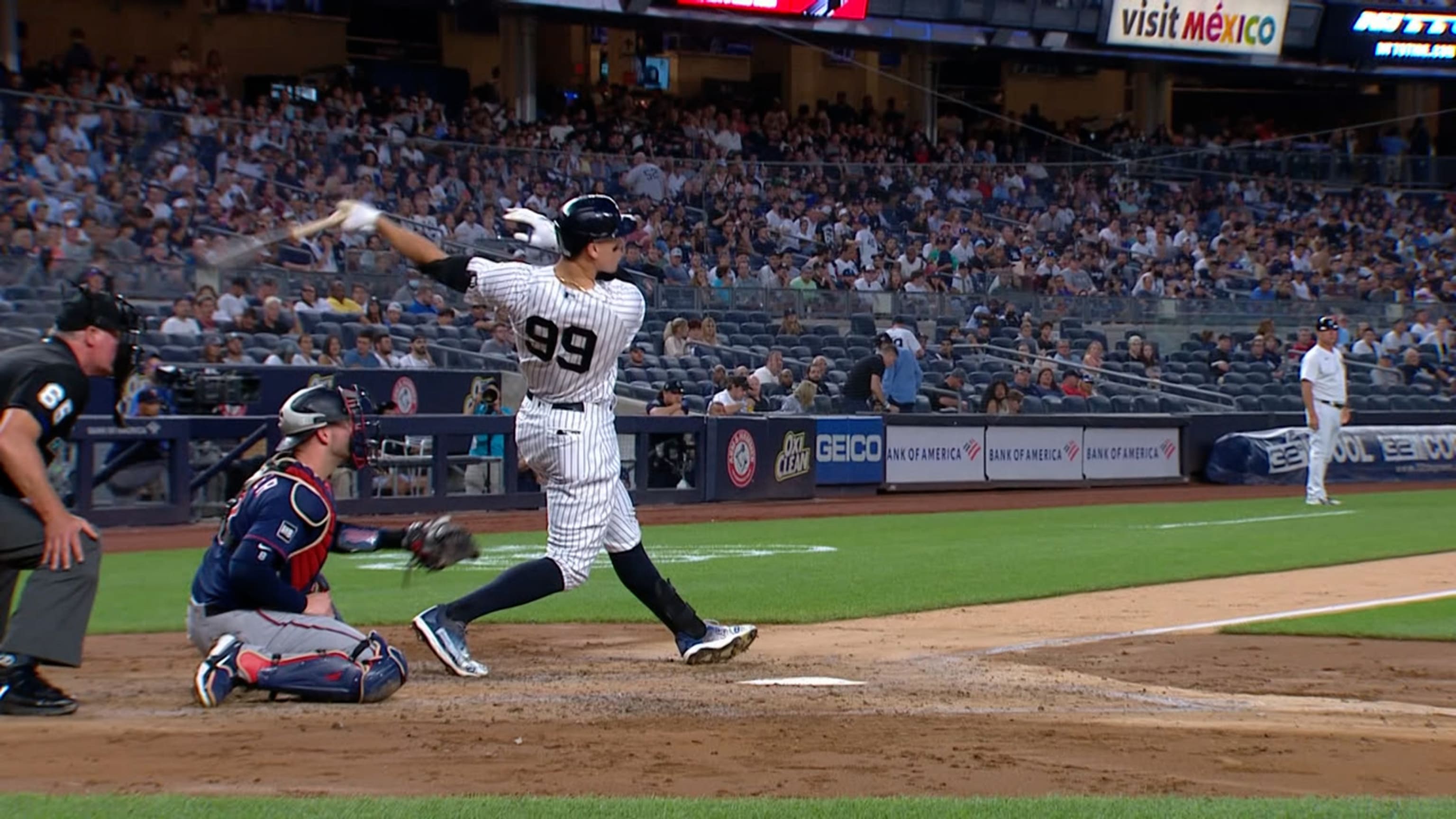 Aaron Judge suma dos con HR