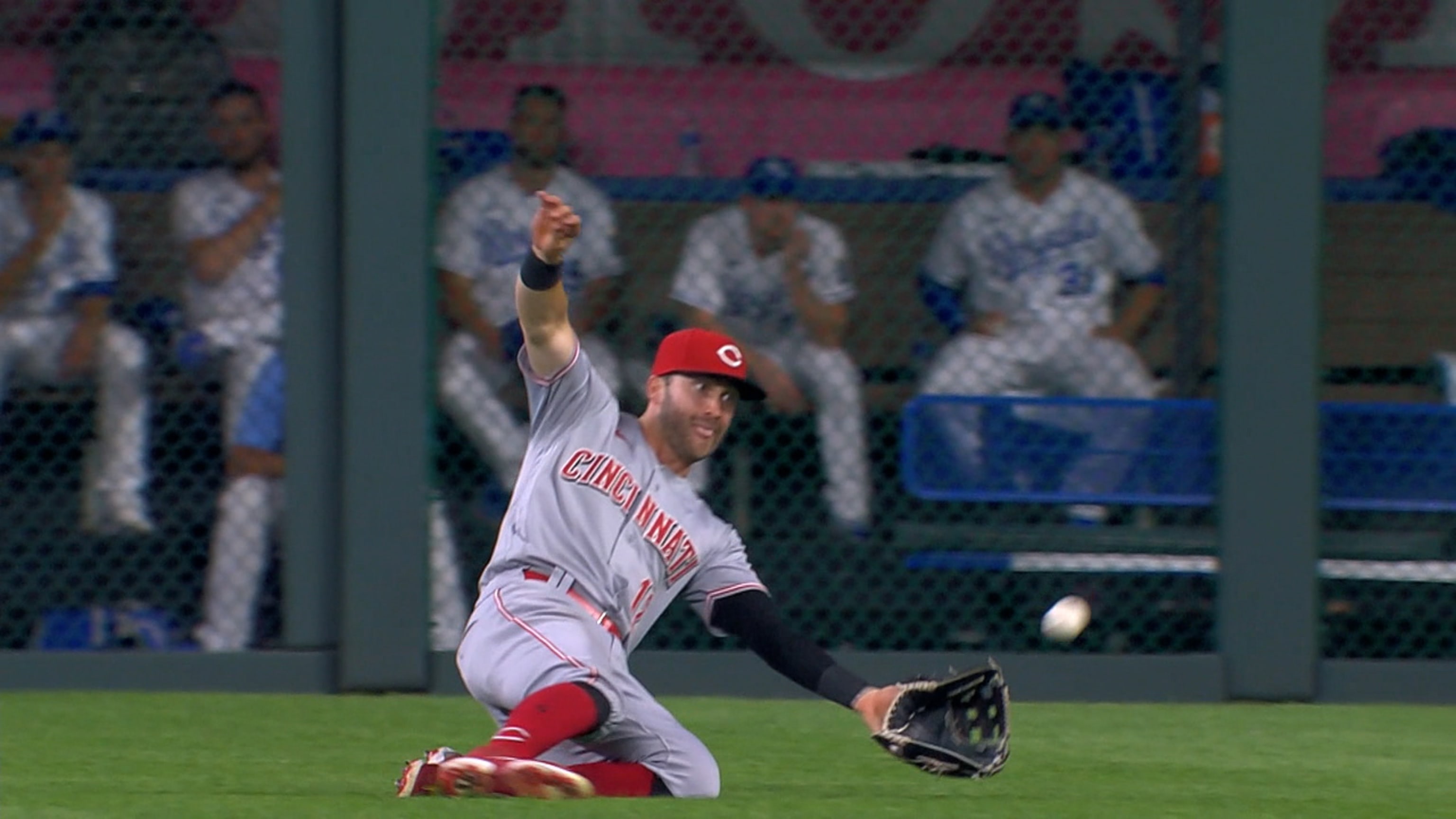 Tyler Naquin makes sliding catch, 07/06/2021