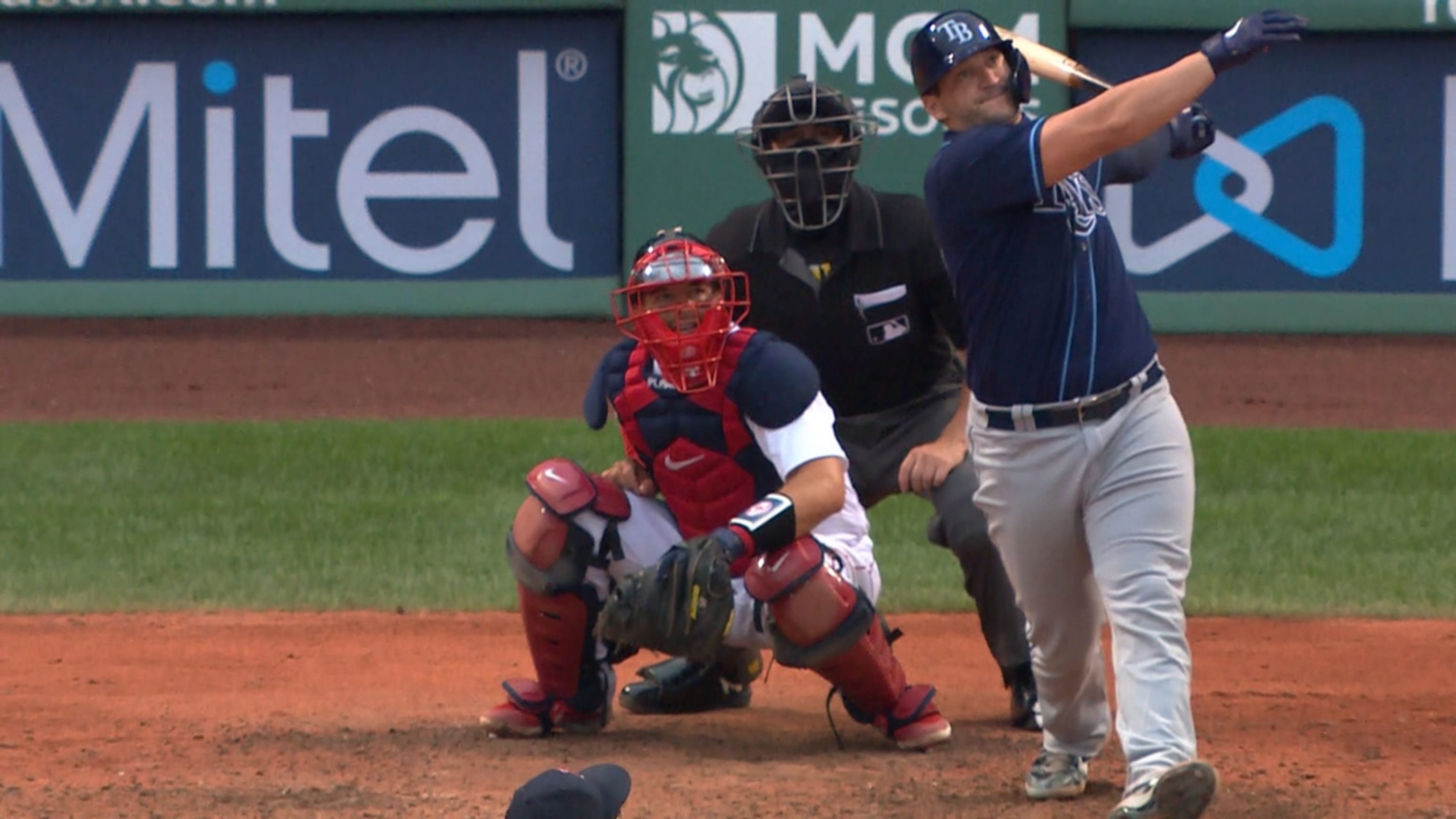 Zunino impulsa tres con HR