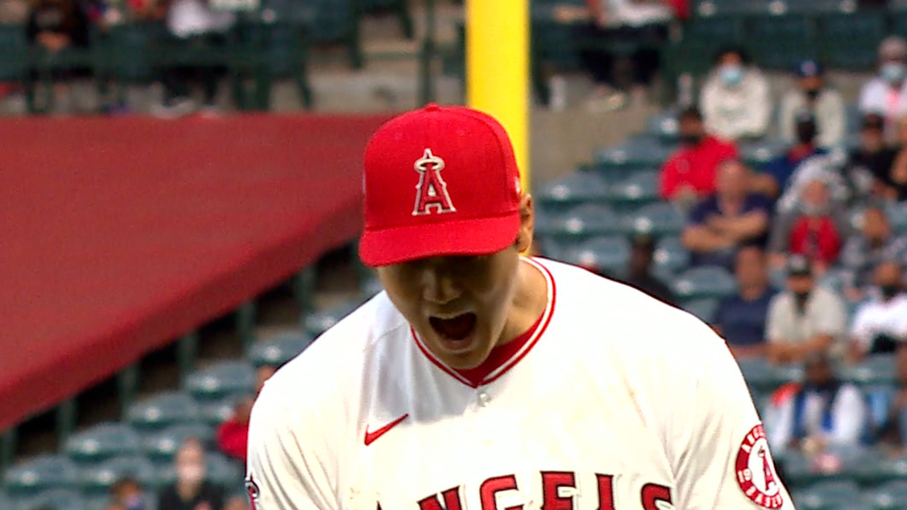 Ohtani se emociona tras ponche