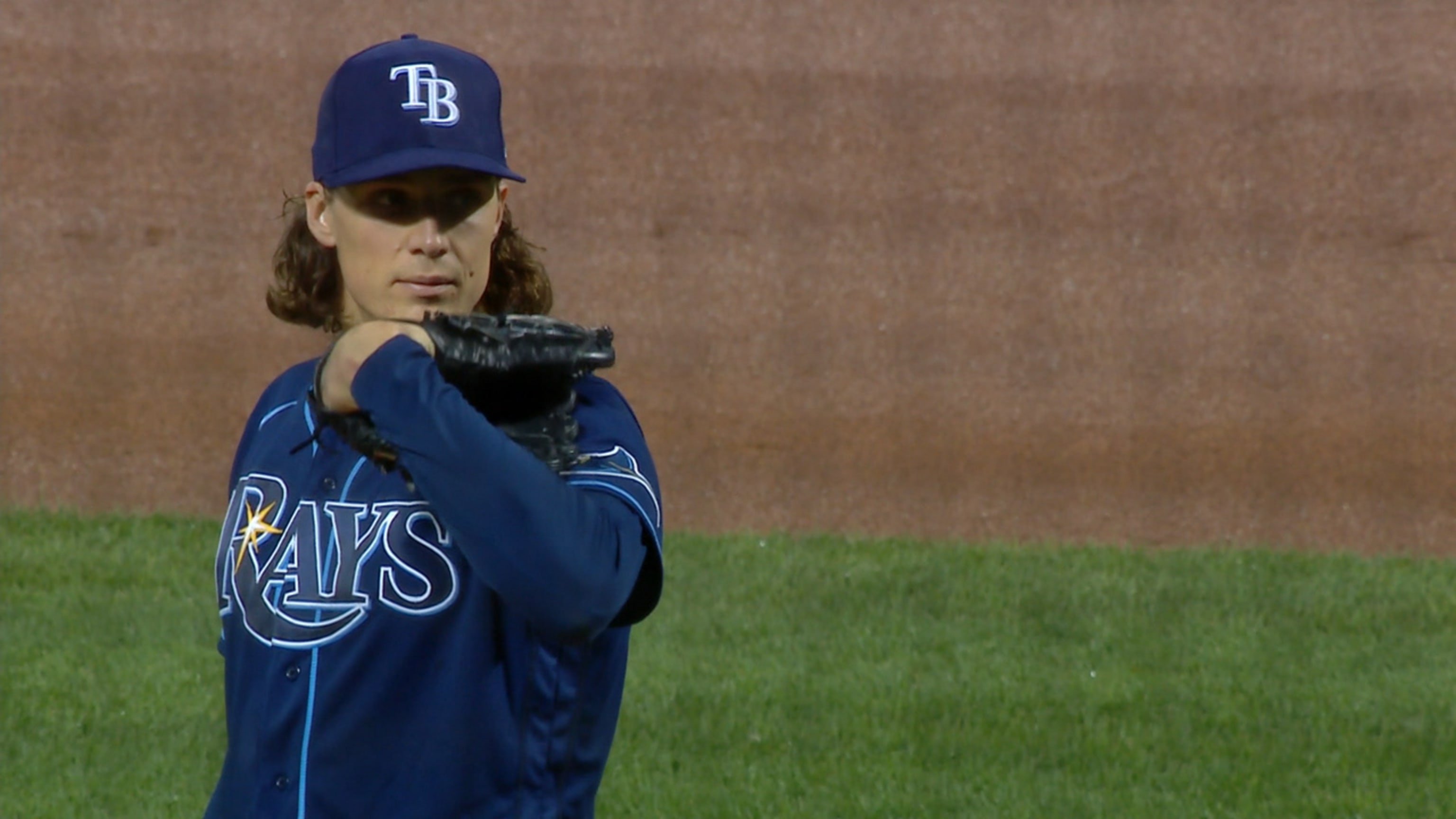 Glasnow registra ocho ponches