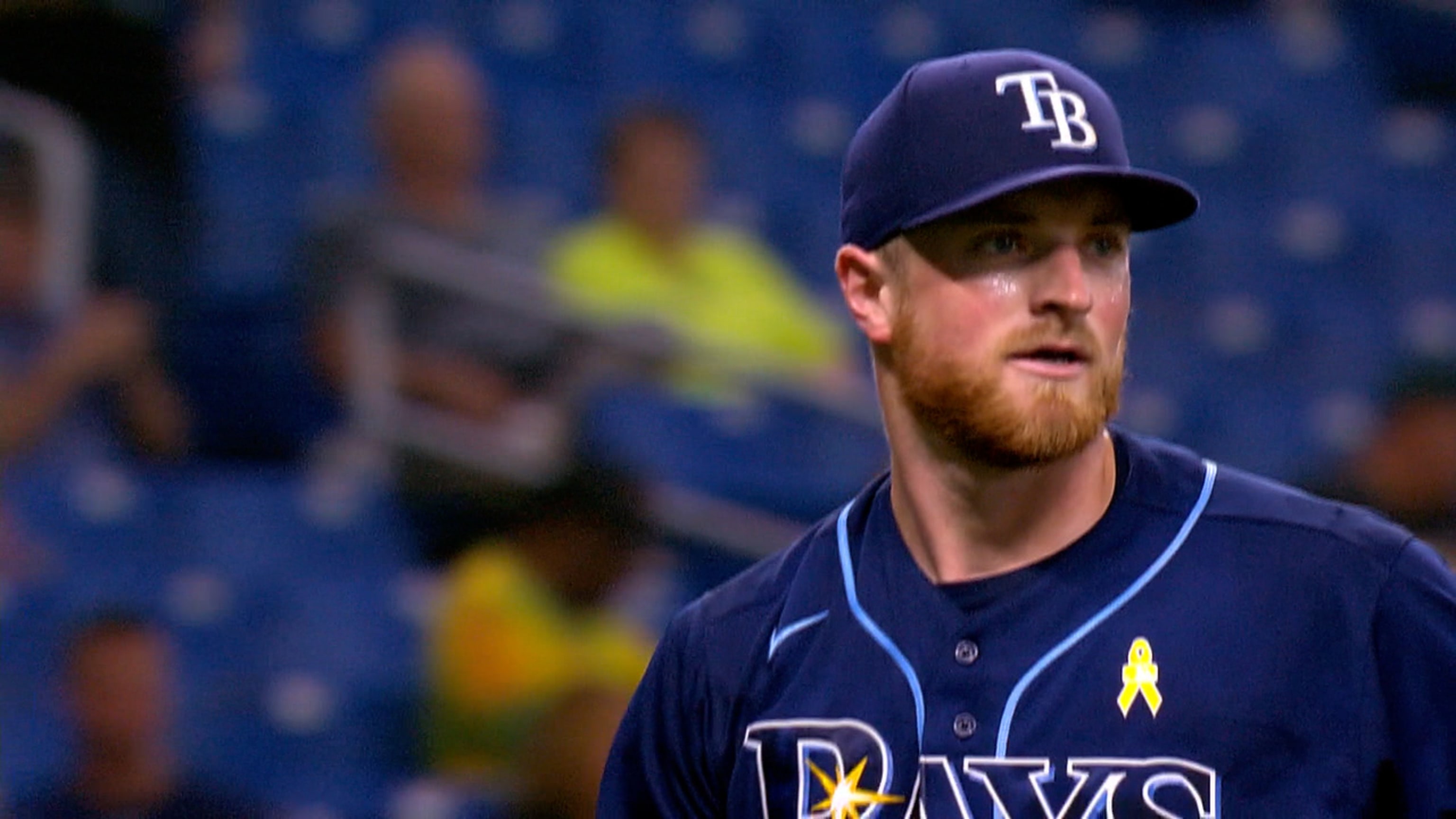 Tampa Bay Rays fans pounce on the Trop after power problems