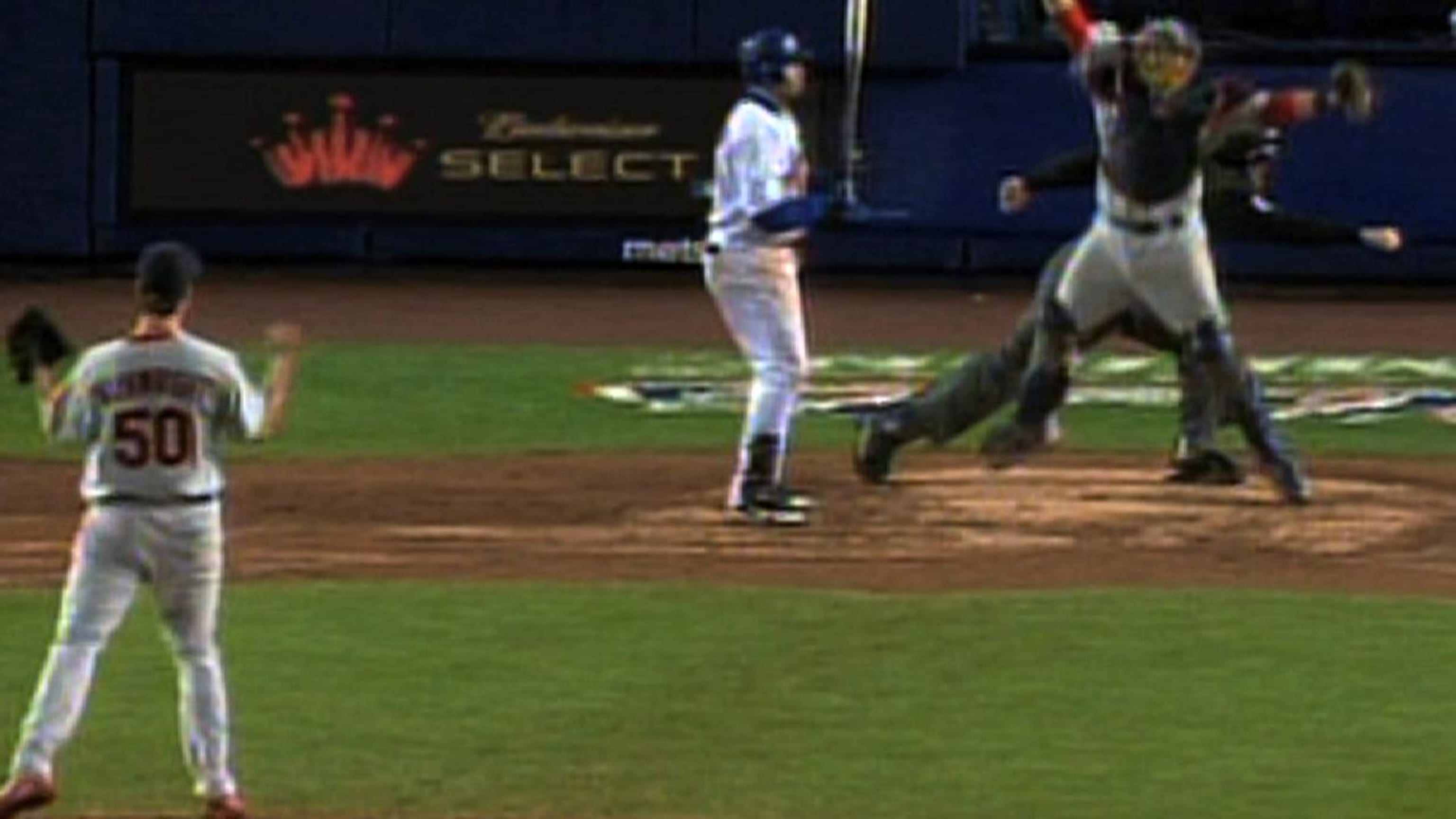 Wainwright strikes out Beltran