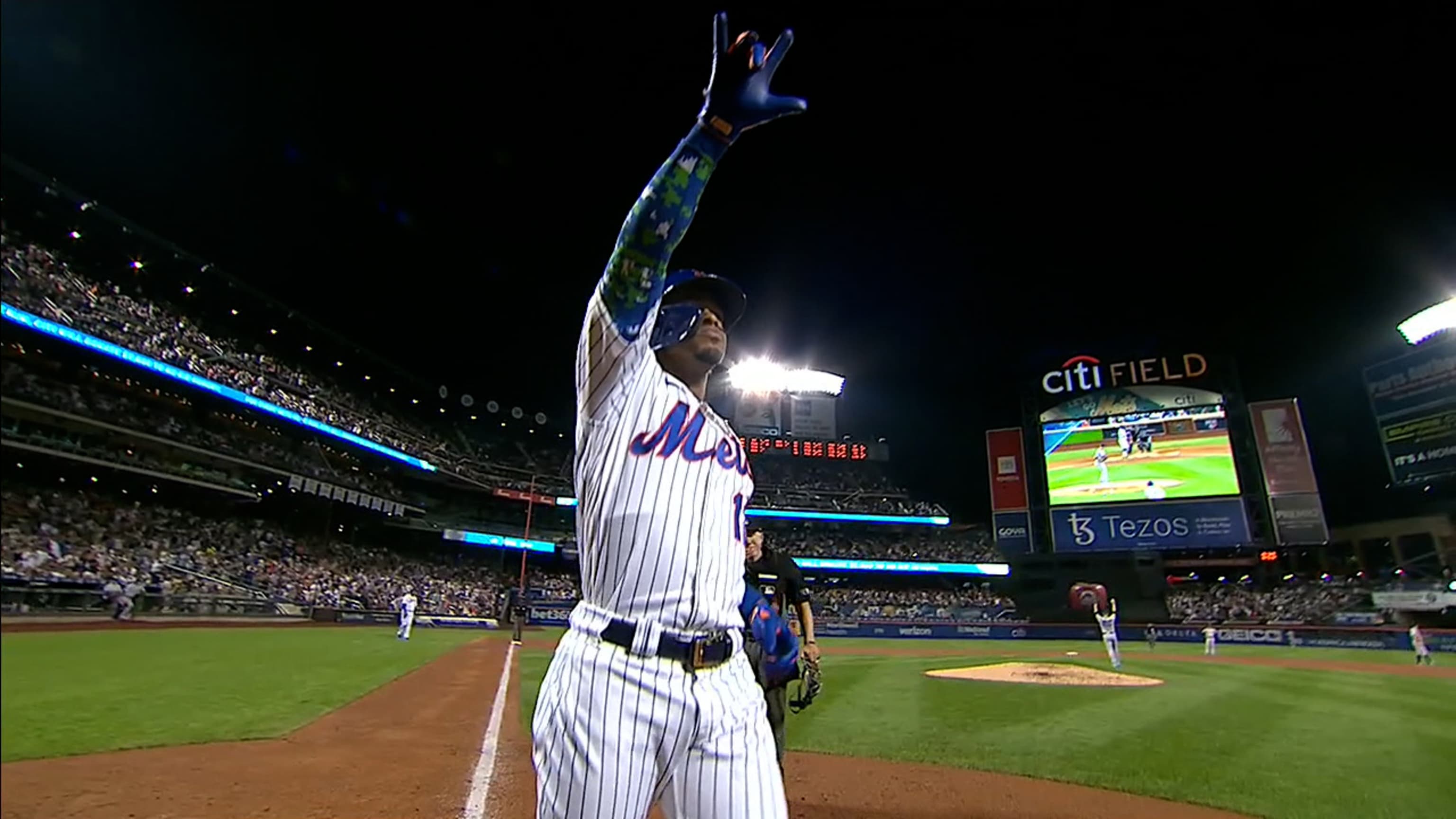 Benches clear in Yankees, Mets finale