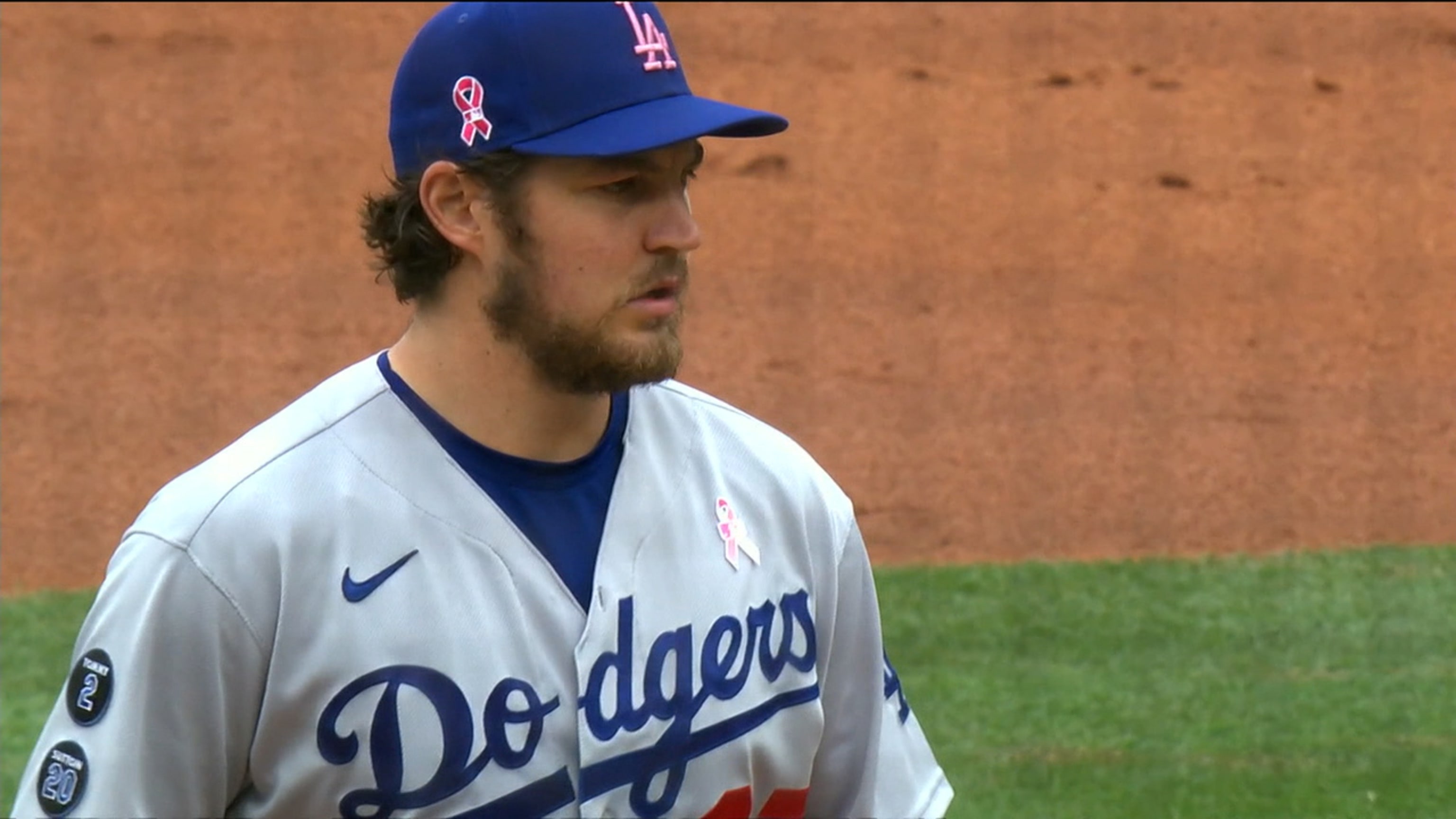 Dodgers preview: Trevor Bauer in road trip finale + uniform