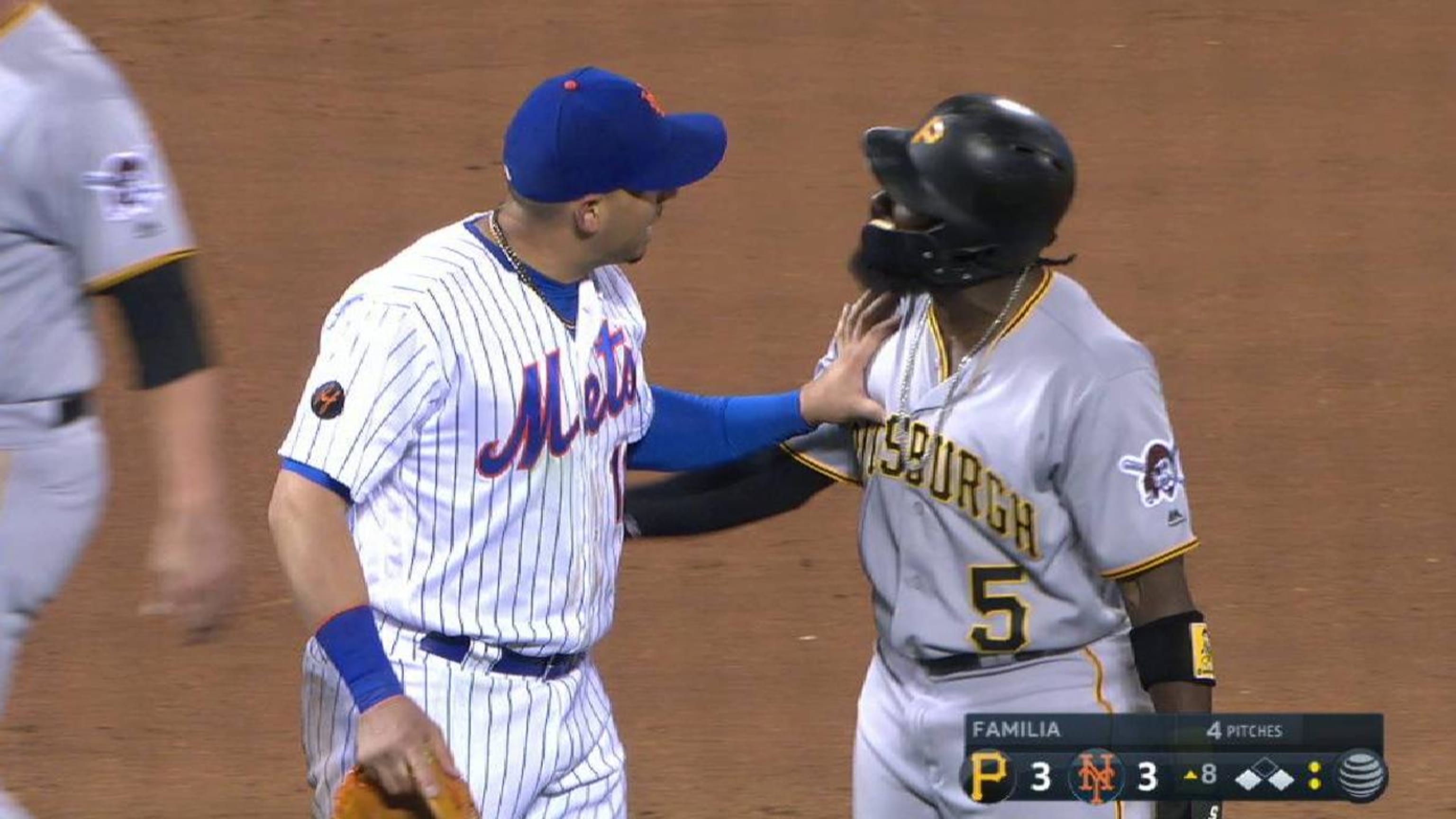 Wilmer Flores walk-off lifts NY Mets over Pirates after benches clear