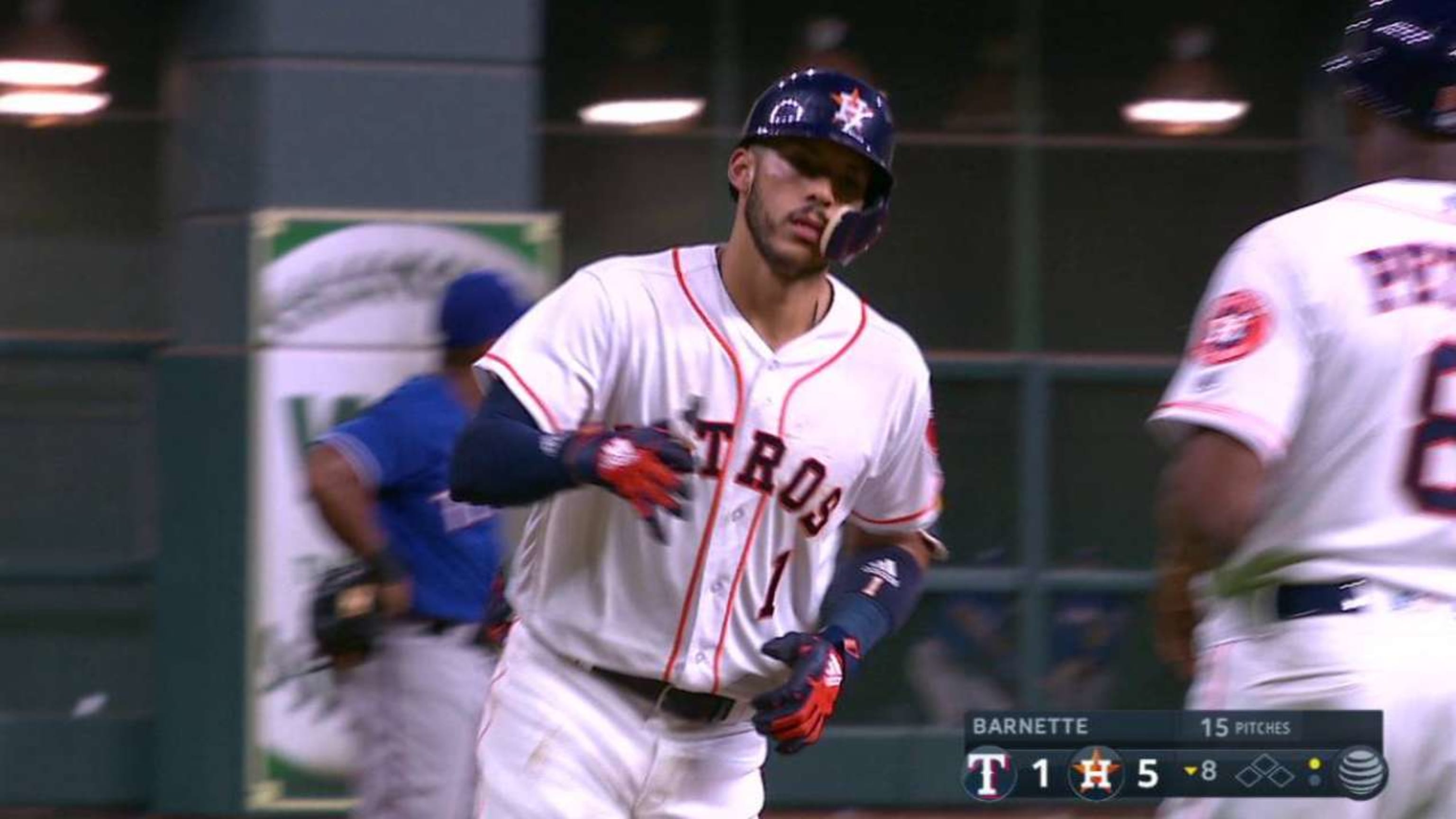 Charlie Morton strikes out 14 as Astros beat Rangers 6-1