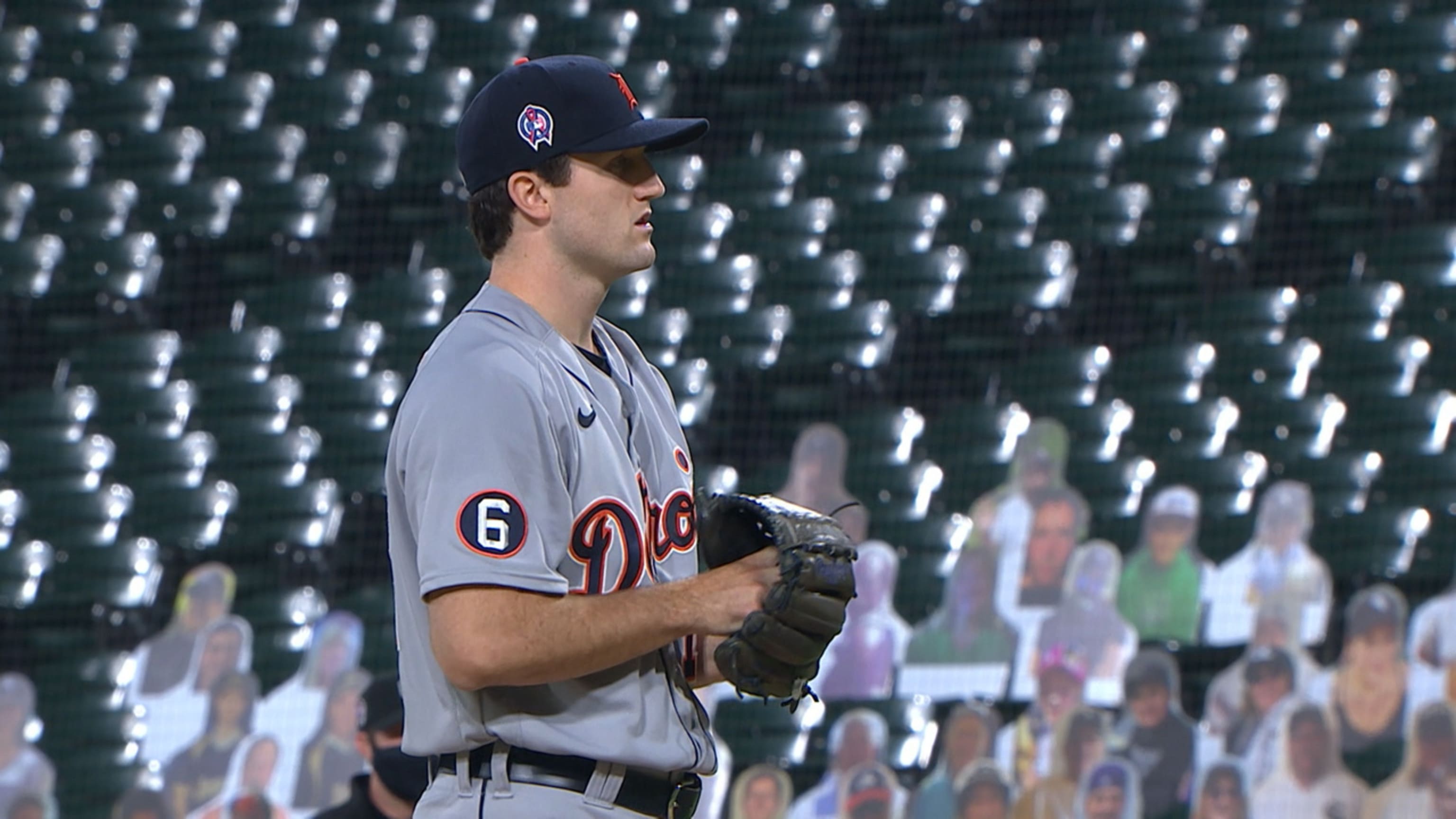 Mize poncha a 5 en 5 entradas y 1/3 