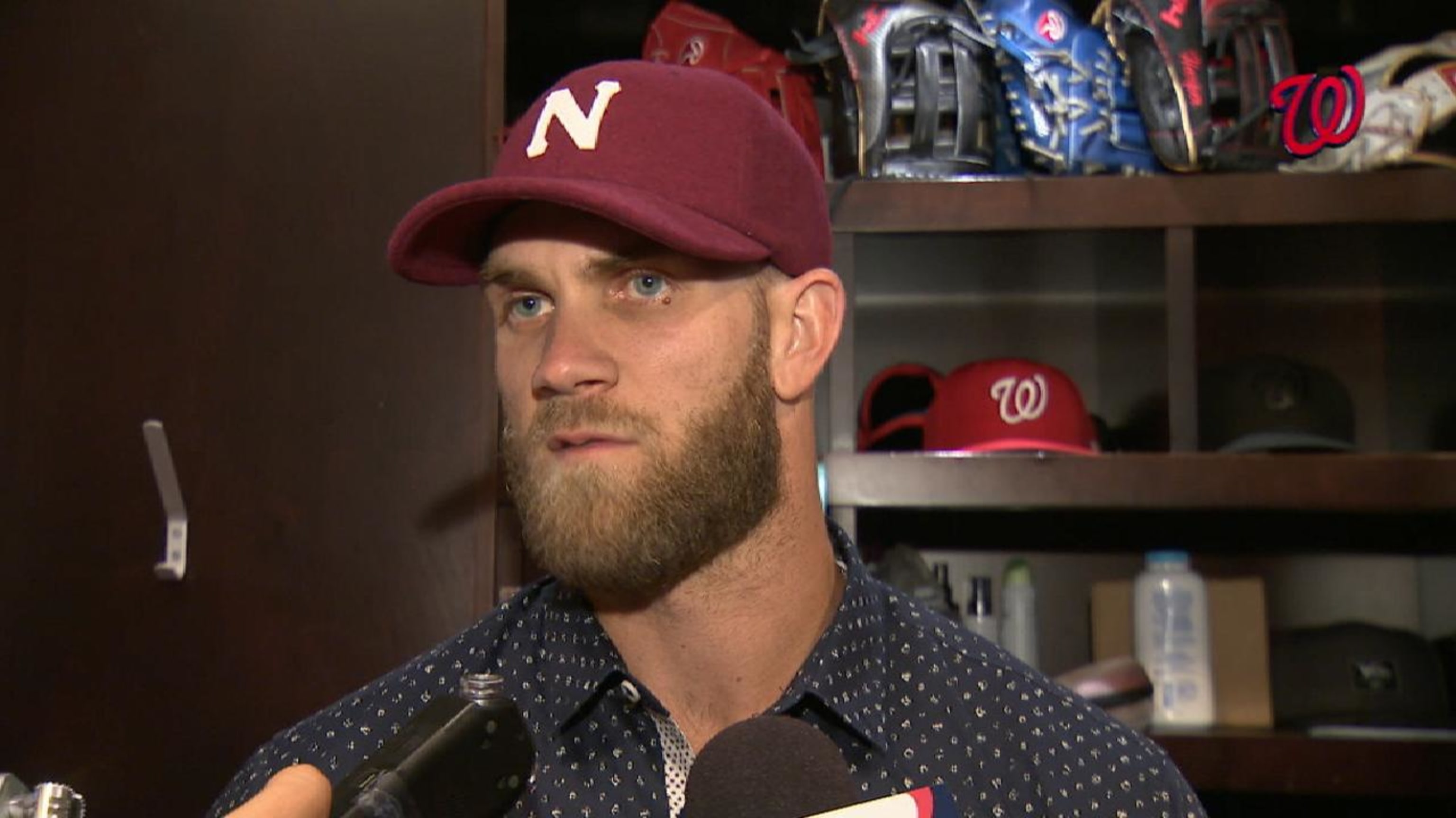 Bryce Harper 'day to day' after exiting Phillies game against Nationals  with back issues