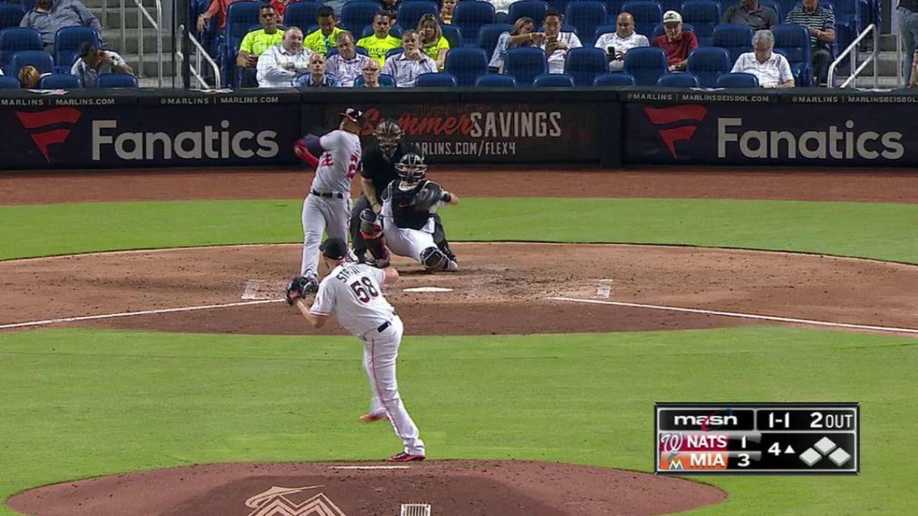 Soto's line-drive solo homer