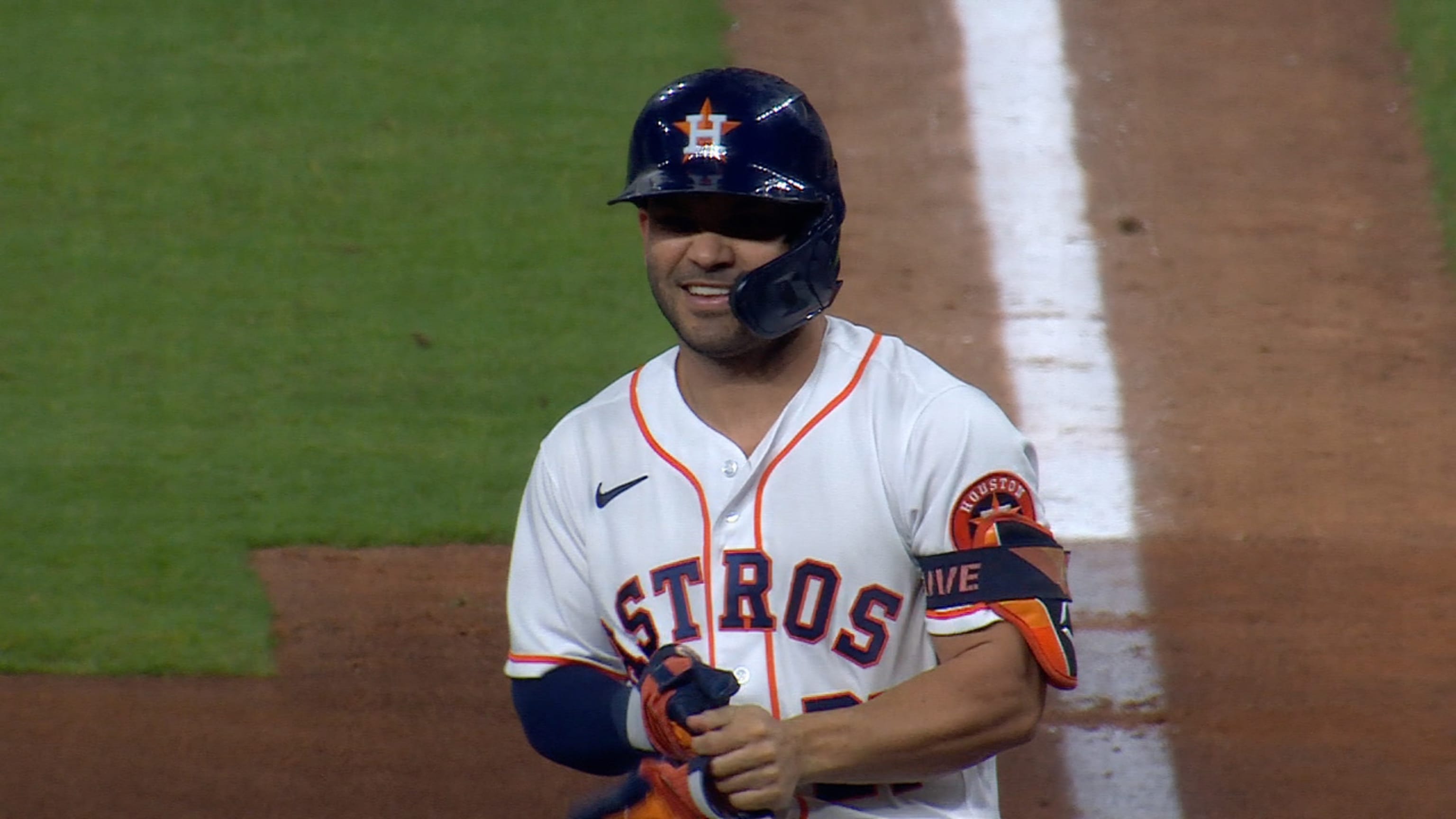 Houston, TX, USA. 9th Apr, 2017. Houston Astros first baseman Marwin  Gonzalez (9) signs a kids shirt prior to the start of the MLB game between  the Kansas City Royals and the