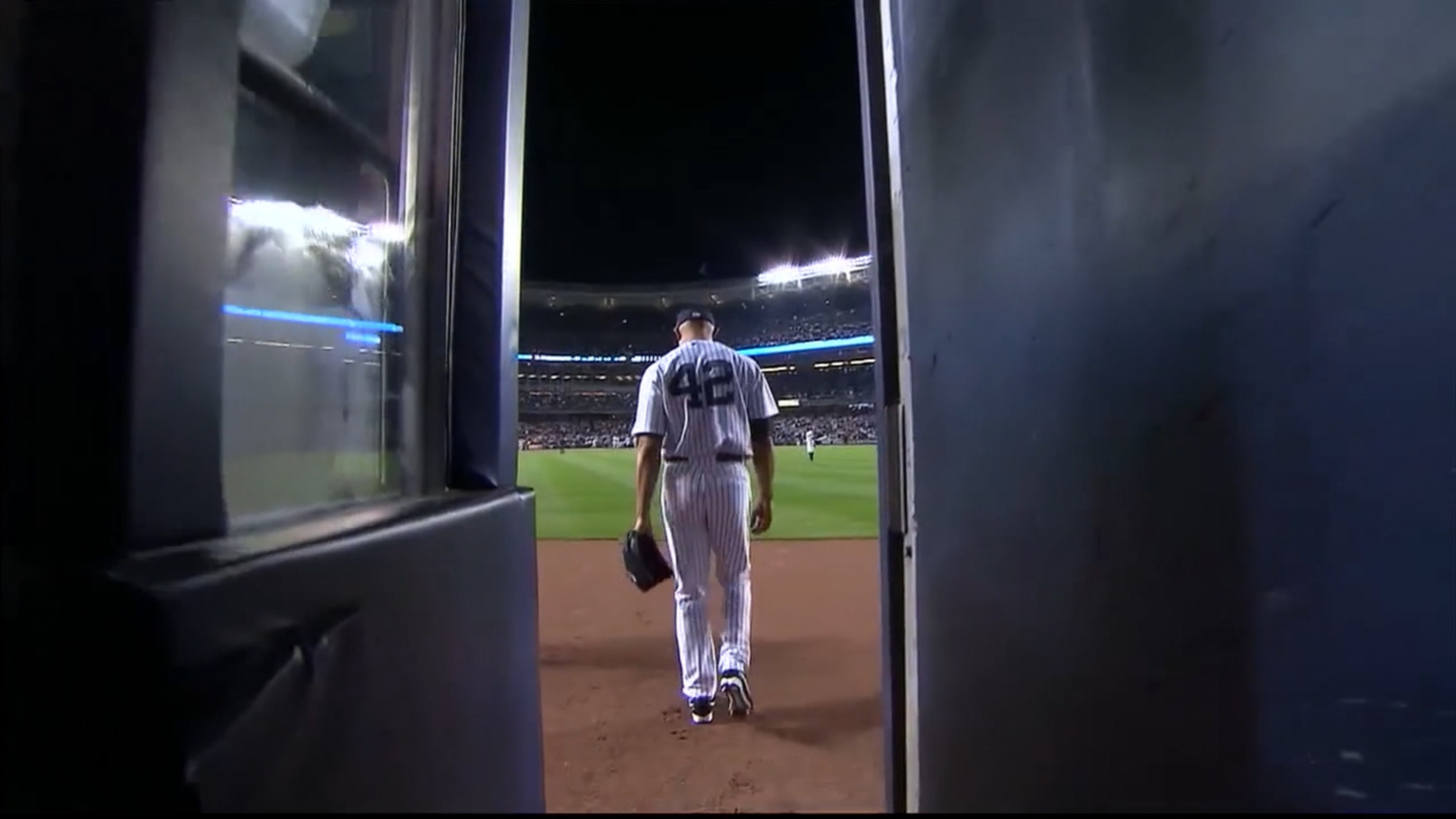 Mariano Rivera Wearing Jackie Robinson's 42 to the End - The New