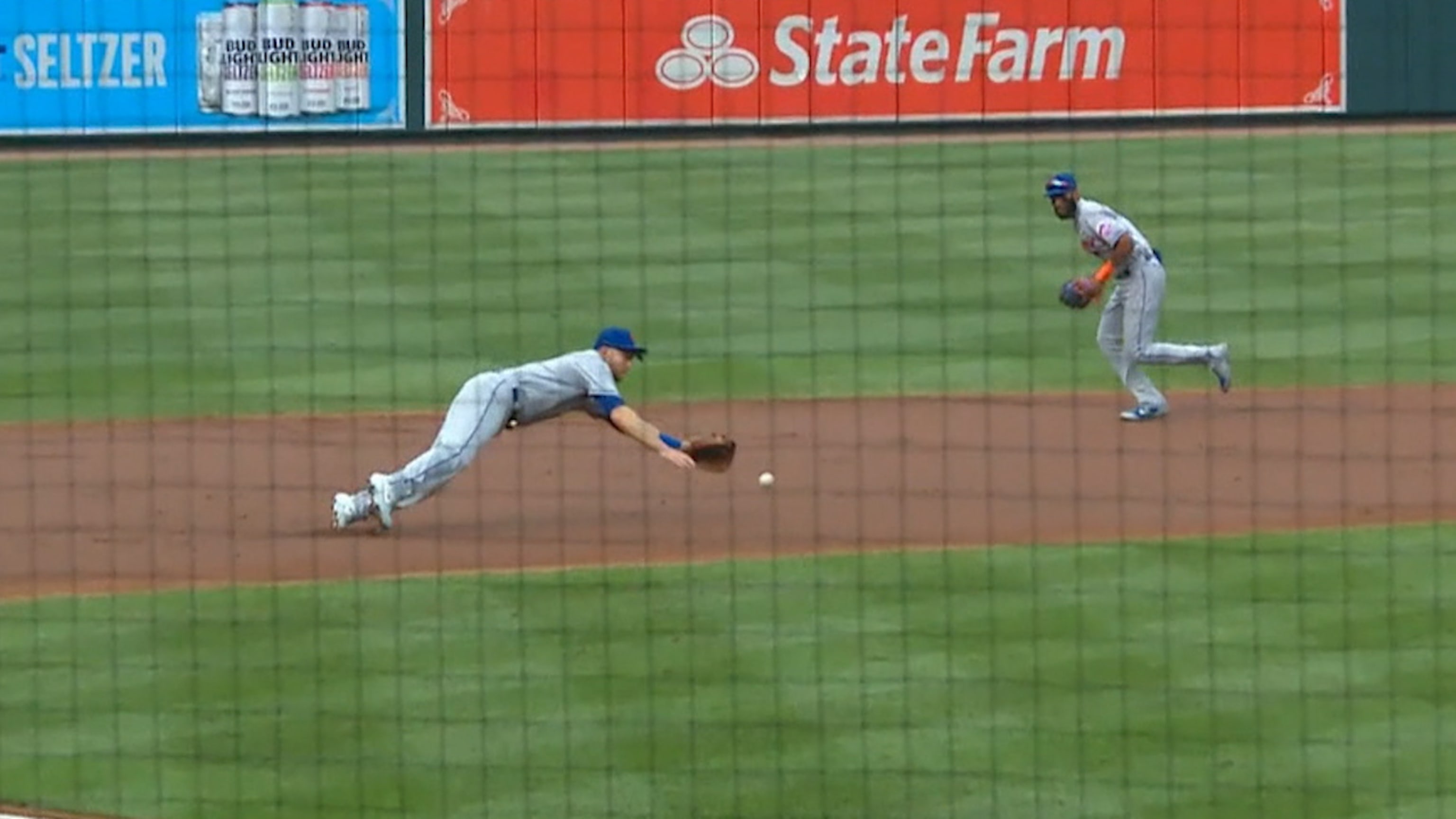 Mets not instantly slotting J.D. Davis back in at third base