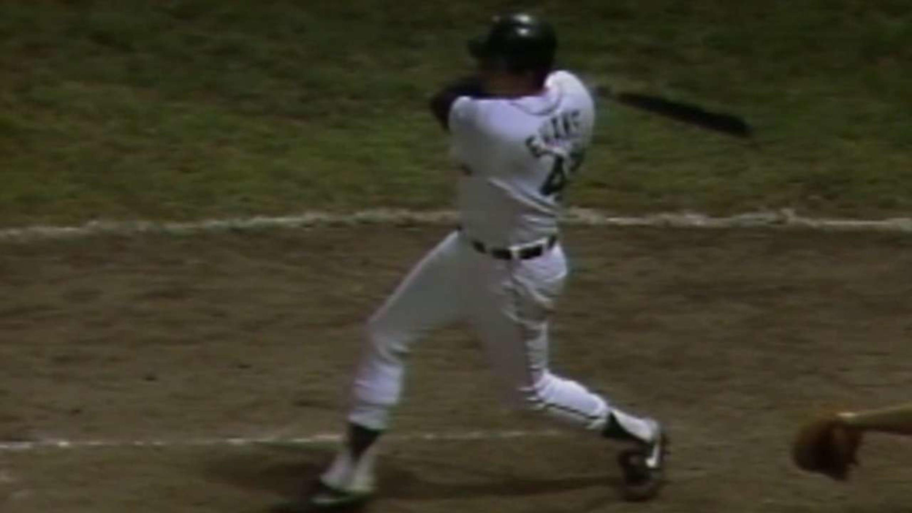 Tigers ITOHARA 33 ユニフォーム　キャプテン時代 Tigers ユニフォーム ITOHARA 33 - メルカリ