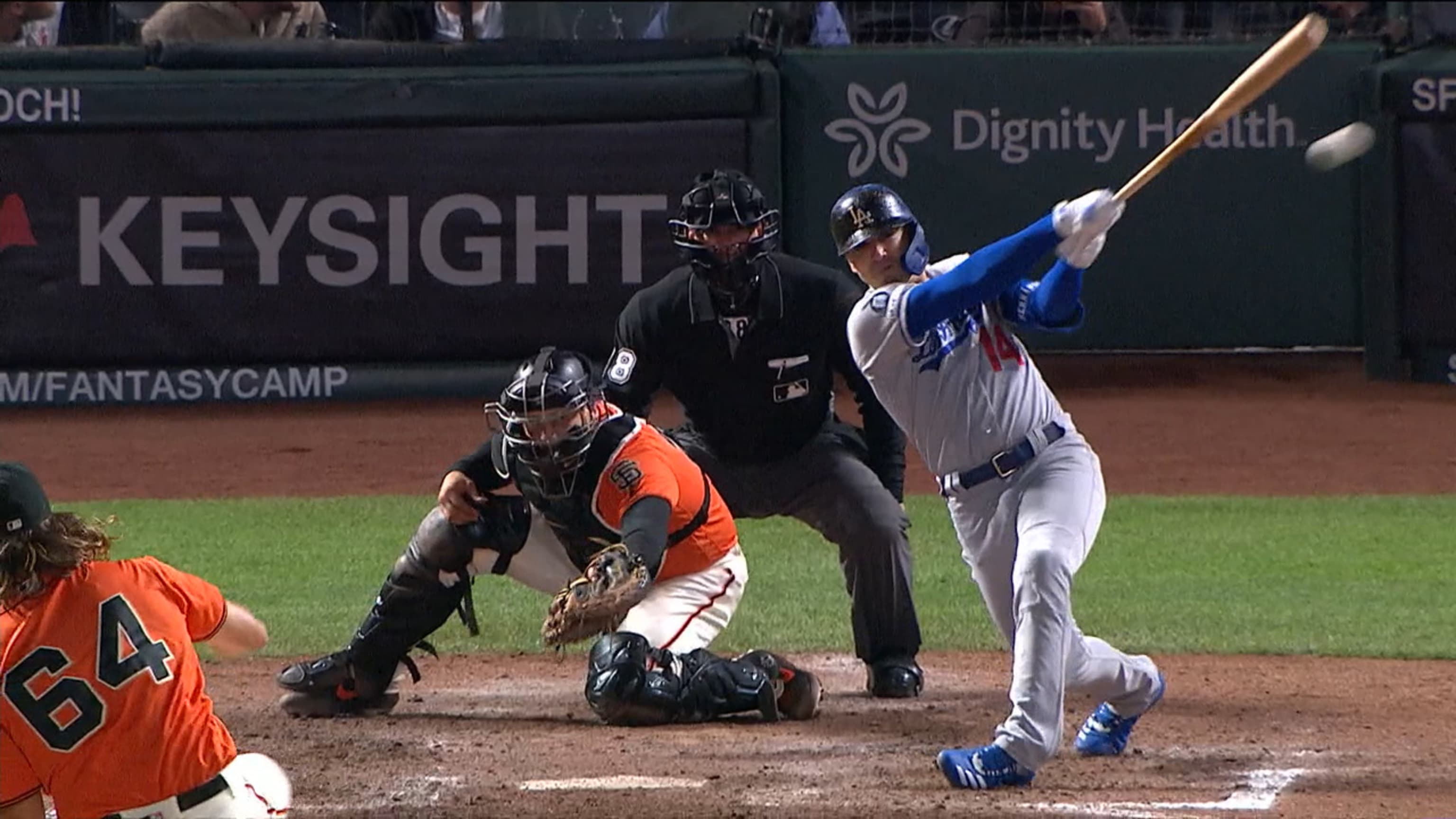 Hernandez's 2-run single