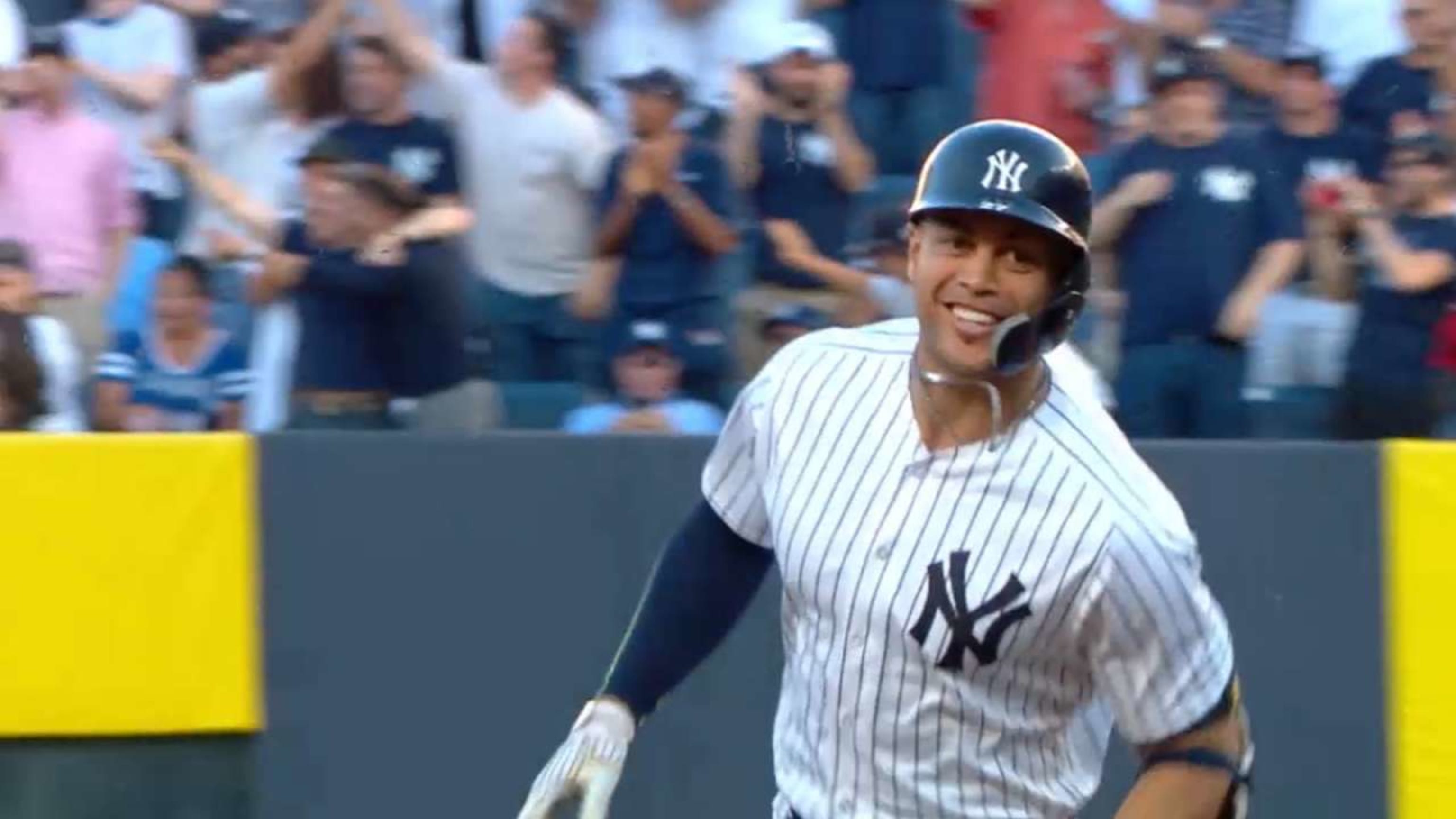 Yankees' Giancarlo Stanton sees 400th homer as 'wake-up call' to finish  season strong