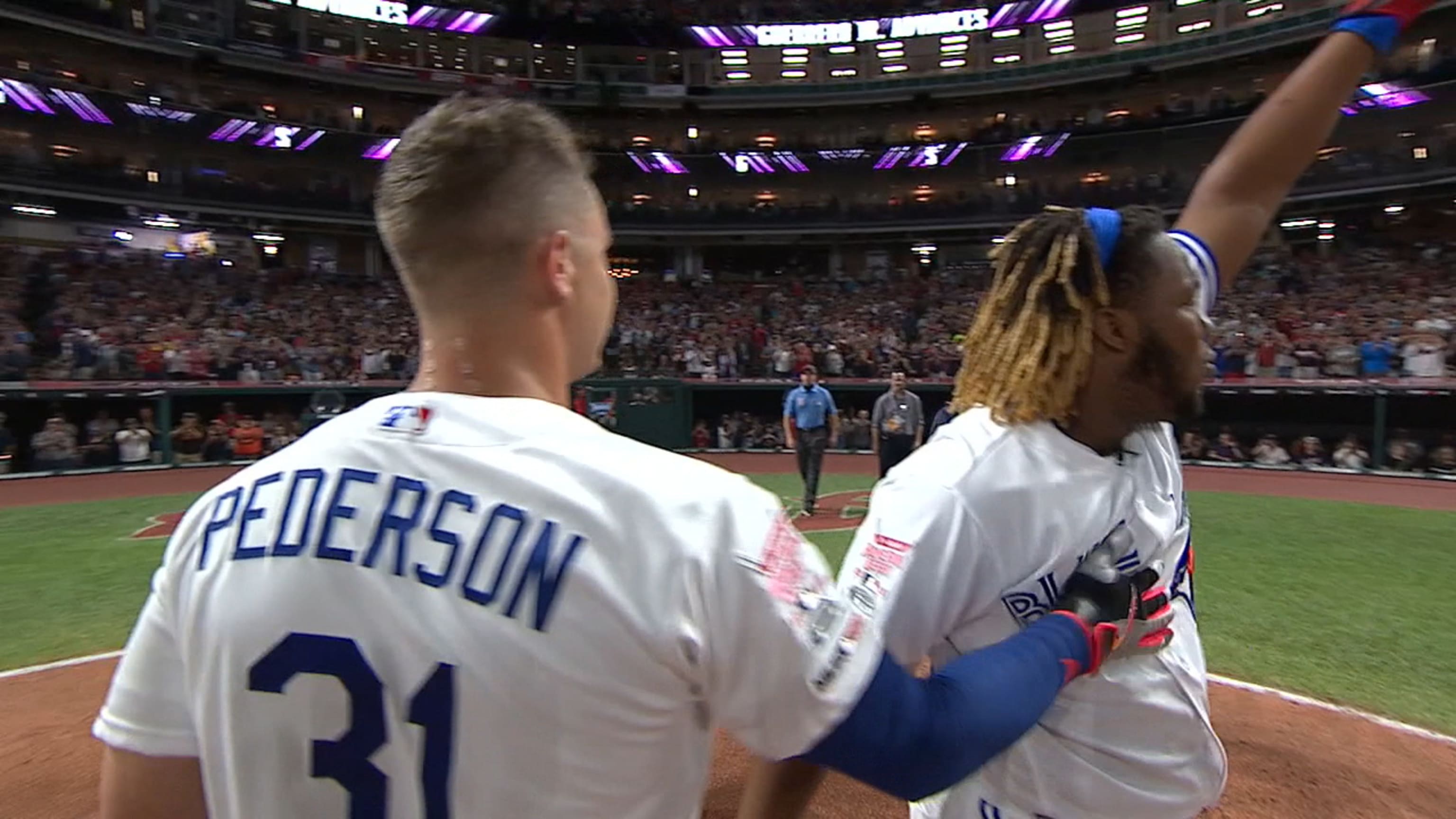 Vladimir Guerrero Jr. launches “plakatas” and wins the 2023 Home Run Derby  - Battery Power