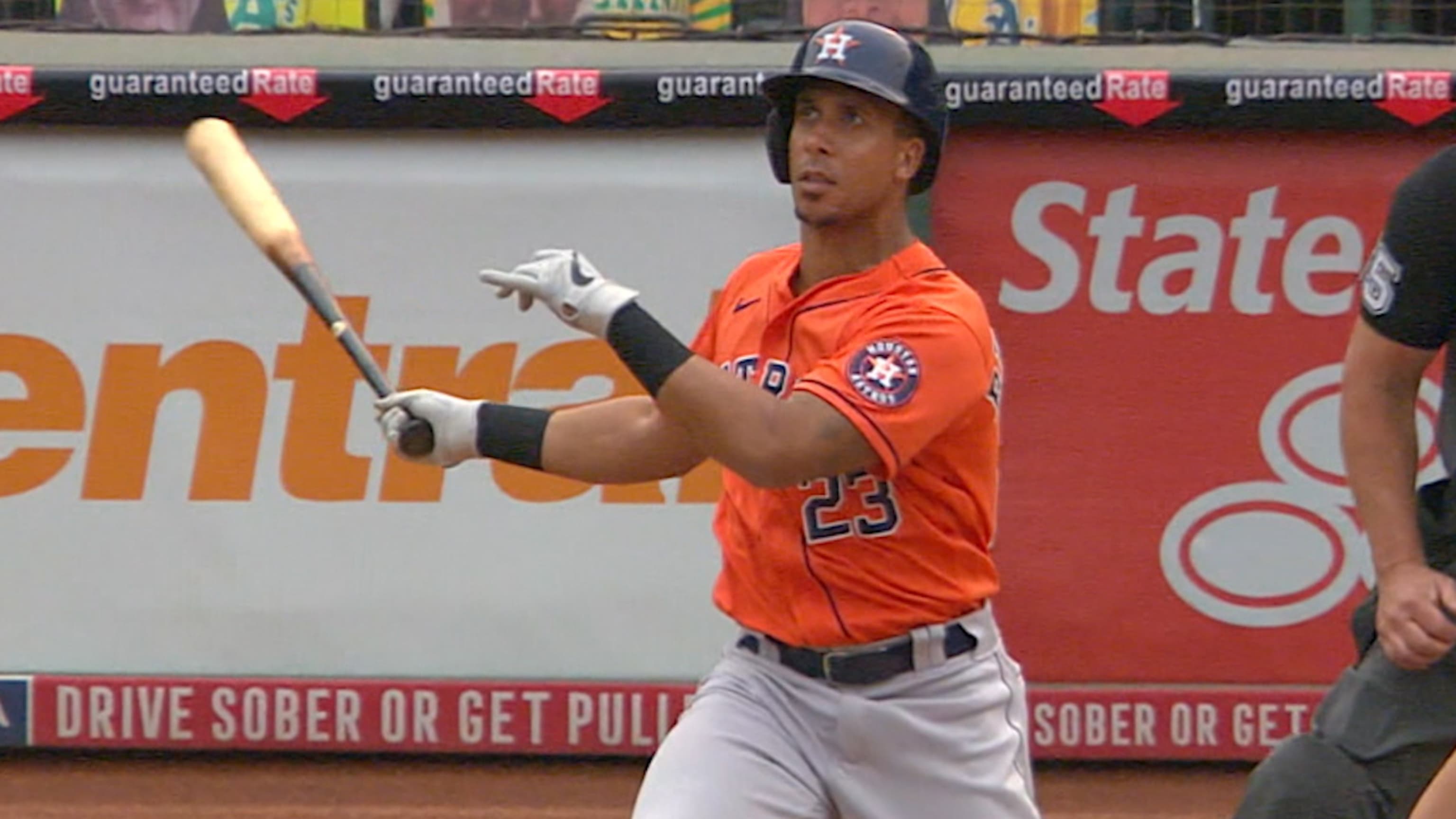 Brantley pega HR de dos carreras