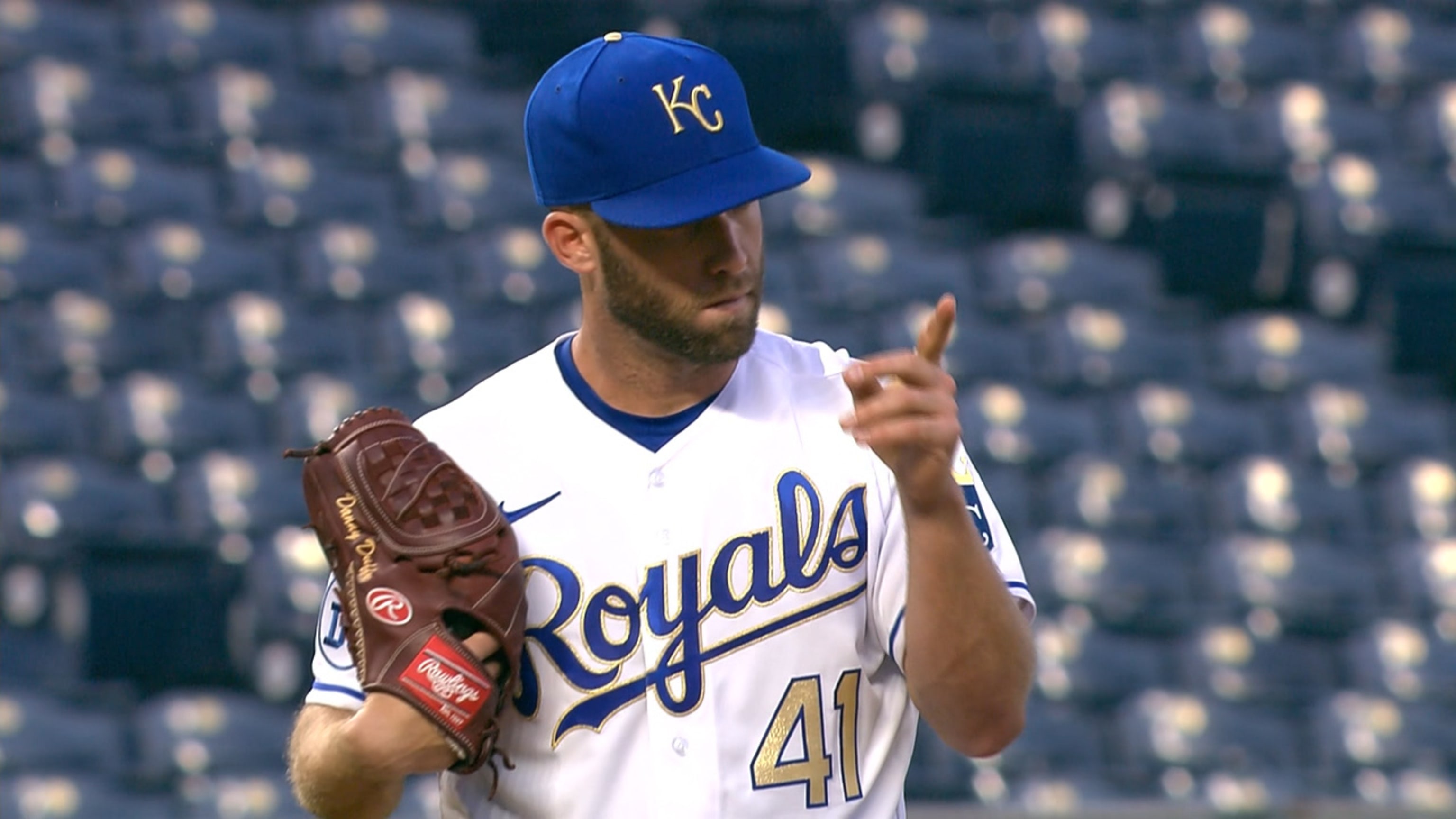 Duffy registra seis ponches