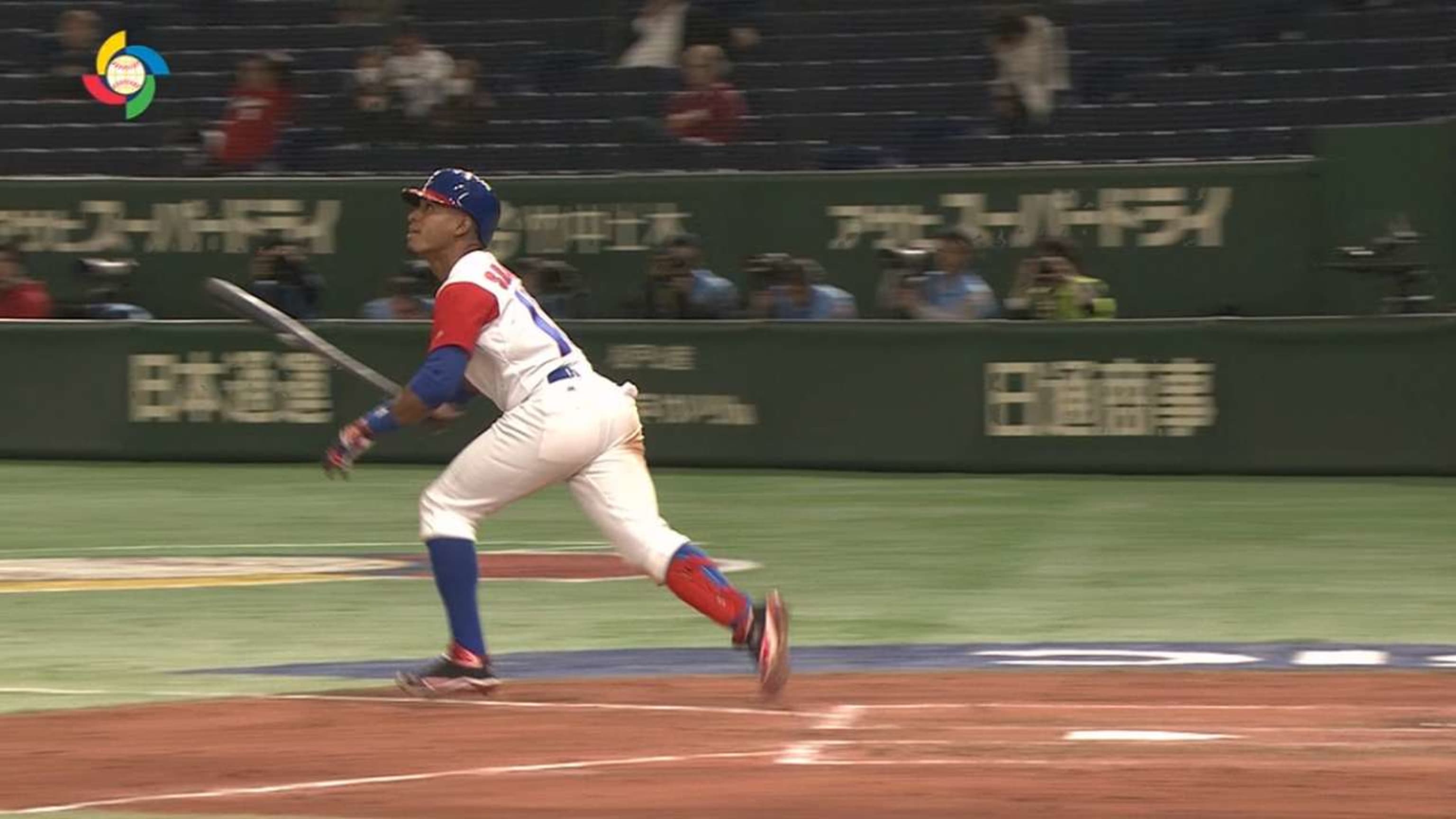 China's Bruce Chen holds Cuba scoreless in WBC