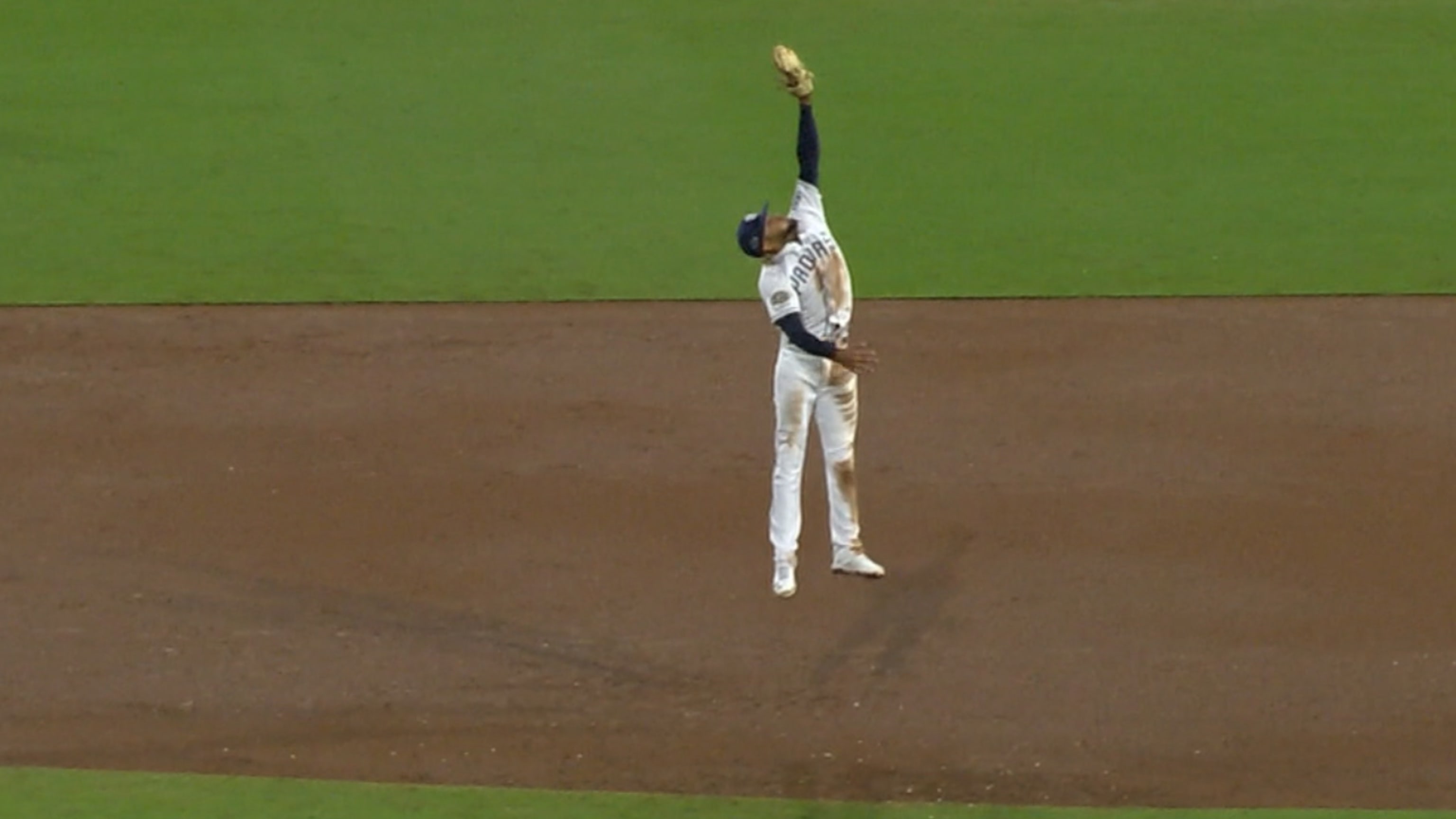 Fernando Tatis Jr. s amazing catch MLB