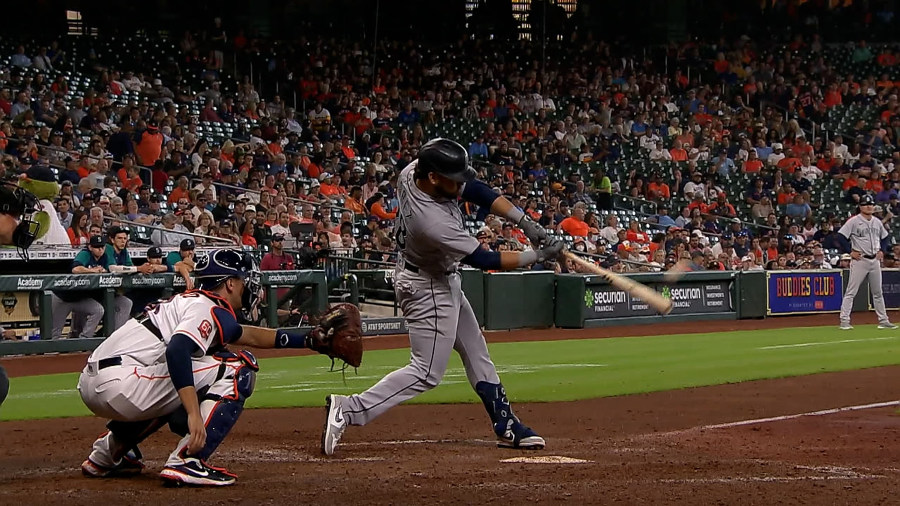 Eugenio Suárez's two-run moonshot