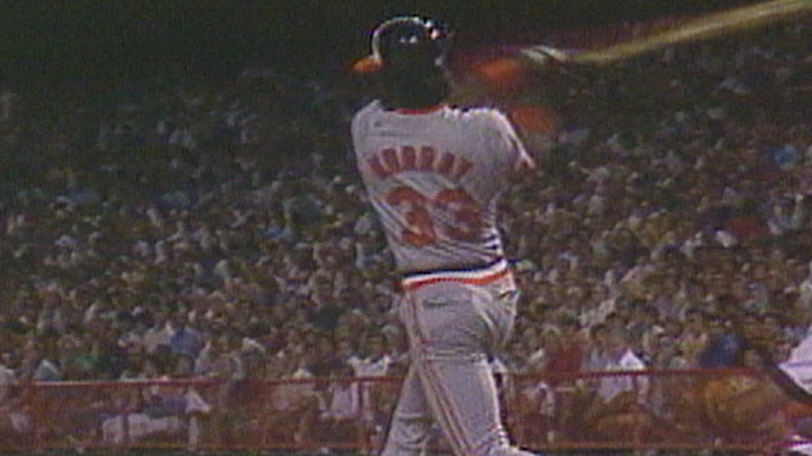 EDDIE MURRAY ORIOLES HALL OF FAME GREAT AT BAT IN THIS CLASSIC 8