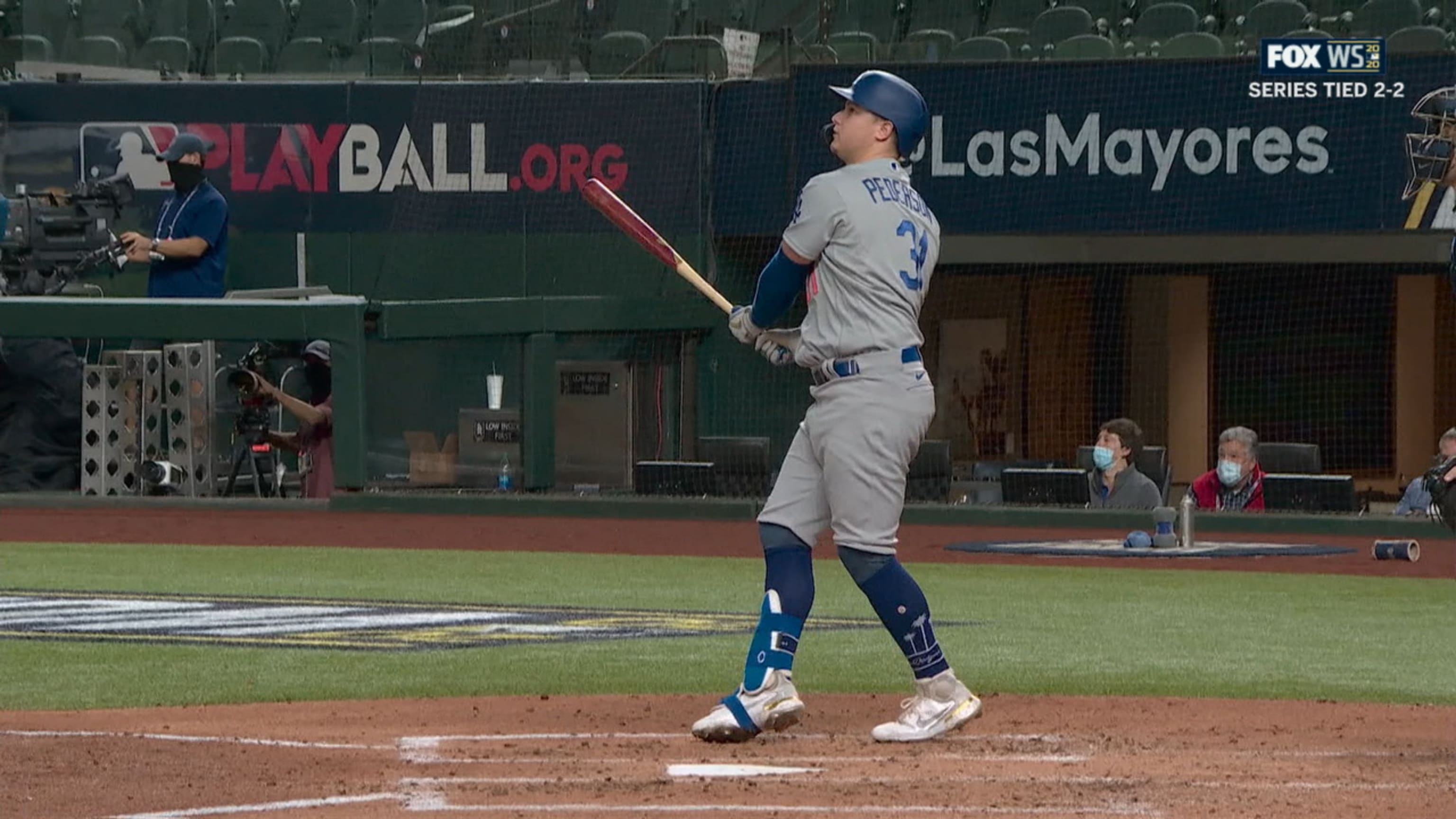 Pederson se vuela la cerca