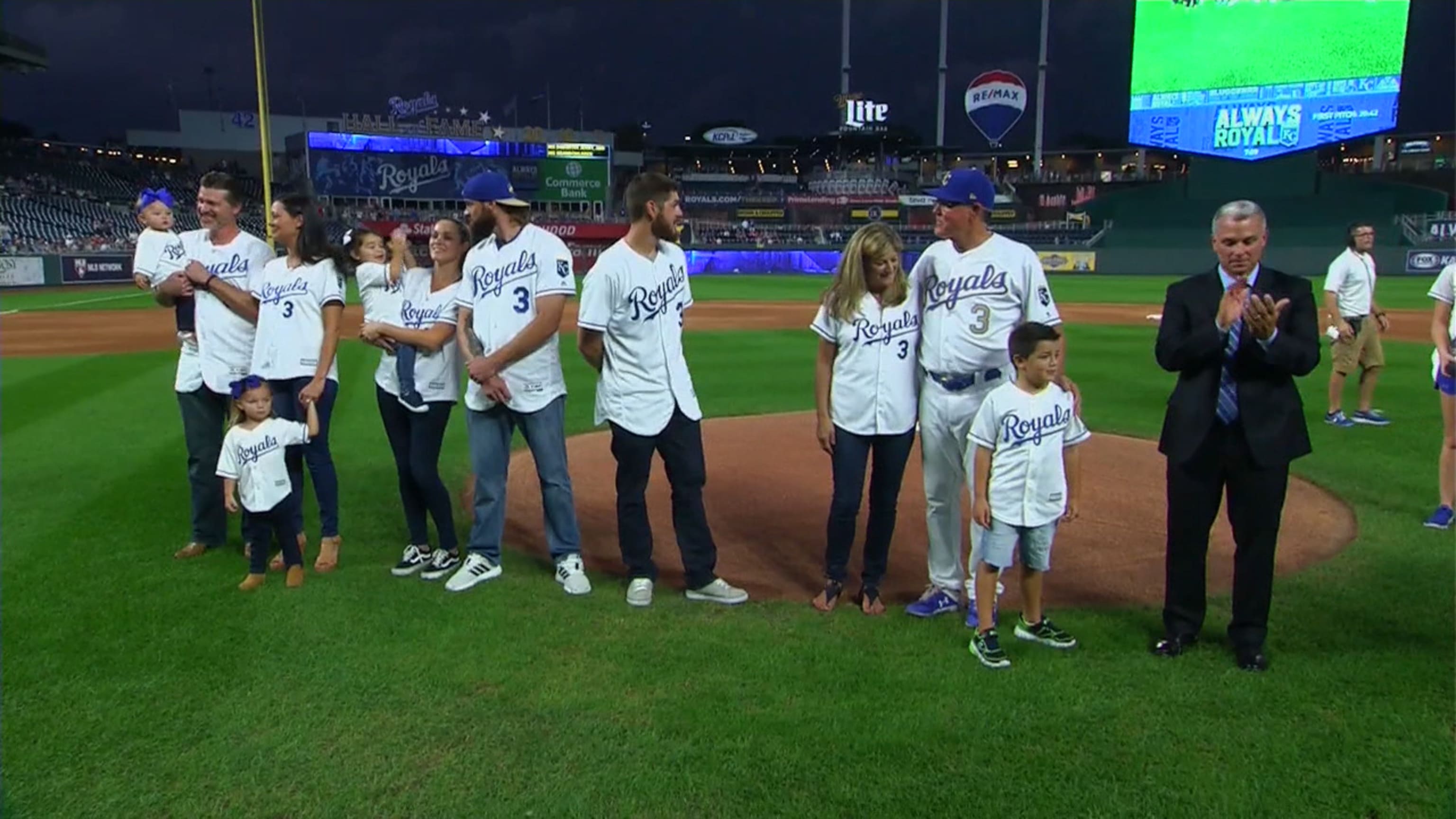 Royals' Ned Yost retains No. 3 spot on list of most handsome managers